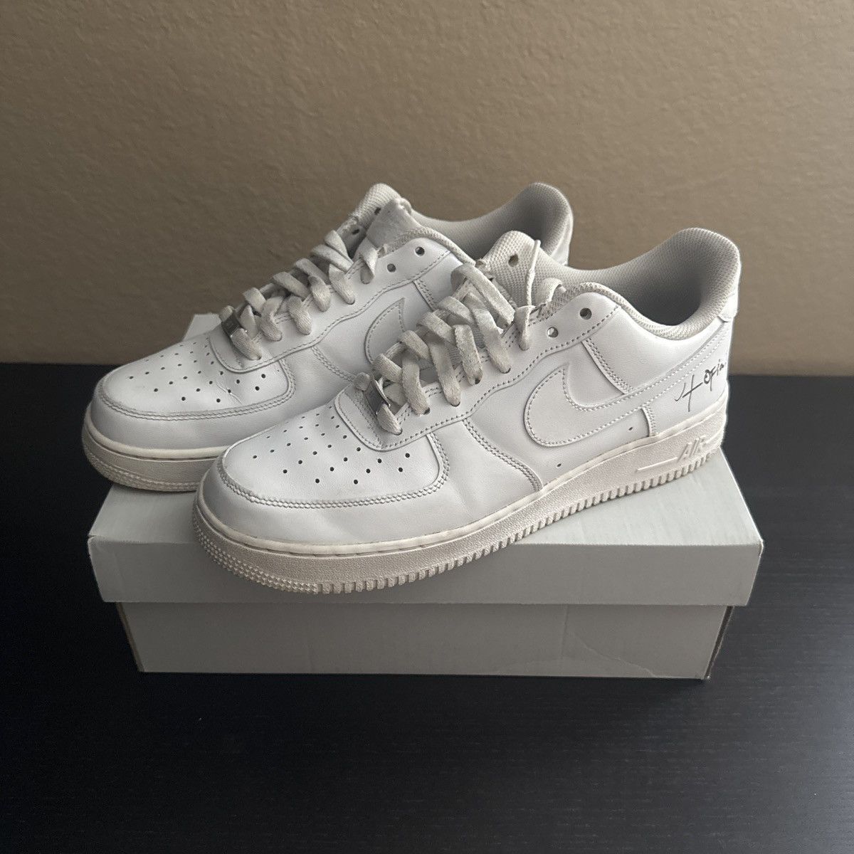 Nike × Travis Scott Nike Air Force One Utopia Travis Sneakers Size US 10.5 / EU 43-44 - 1 Thumbnail