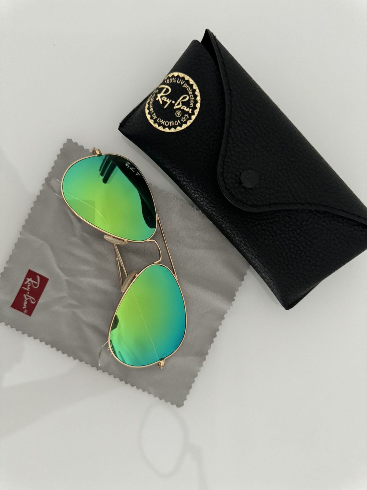 Polarized Ray Ban Aviators with Green mirror shades