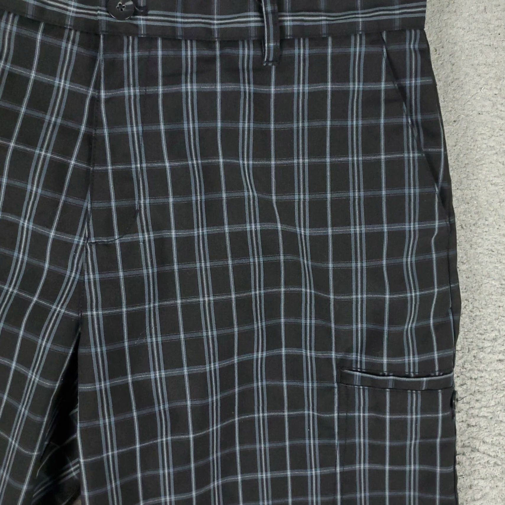 Adidas Adidas Shorts Mens 34 Black Plaid Chino Style Flat Front Casual Workwear Knit Pocket Logo Zip Front Size US 34 / EU 50 - 3 Thumbnail