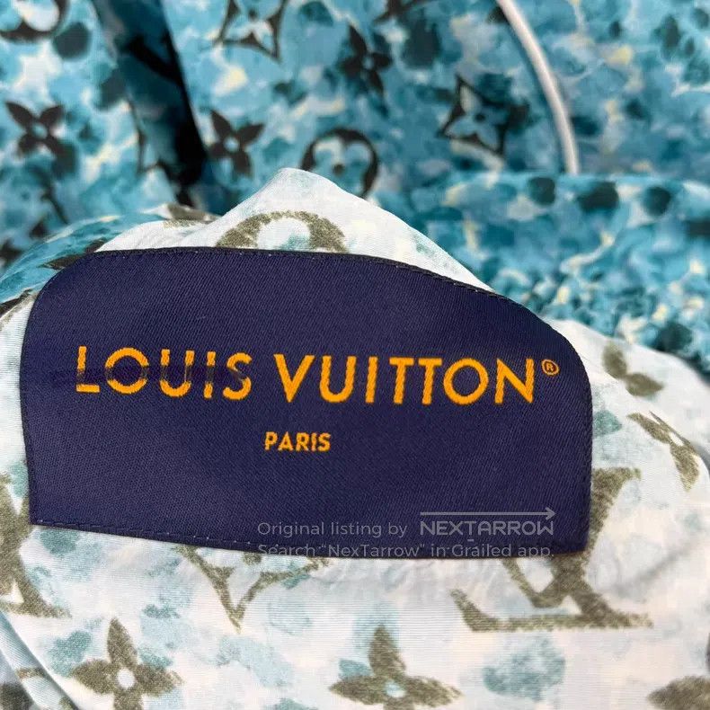 Louis Vuitton Louis Vuitton FW23 Printed Logo Full Hooded Long Sleeve Ja Size US L / EU 52-54 / 3 - 4 Thumbnail
