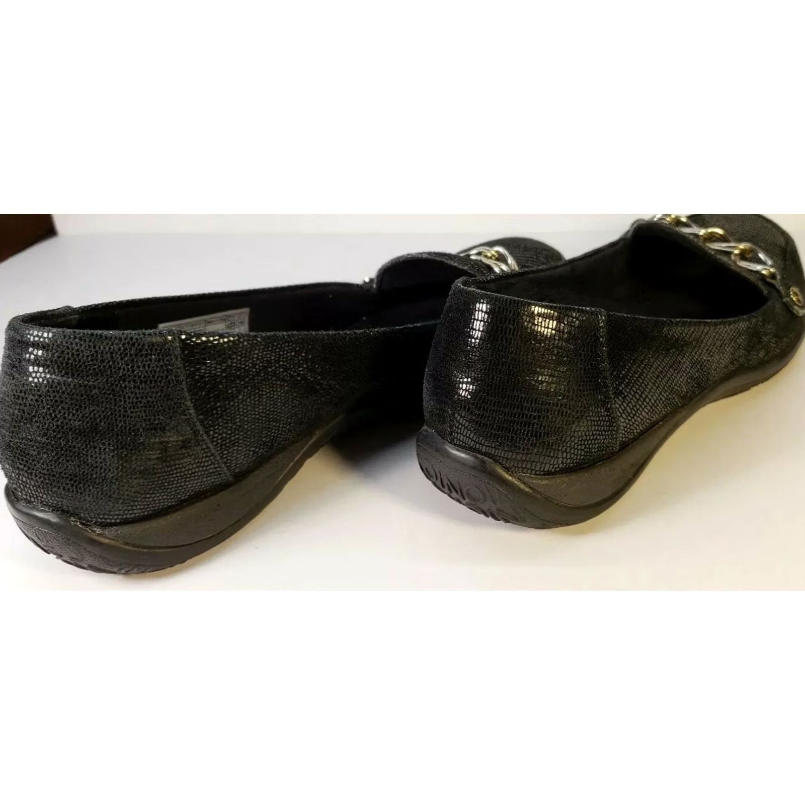 Vionic Vionic Alda Loafer Women's Black Leather Chain Ornament Size 6.5M Size US 7 / IT 37 - 7 Thumbnail
