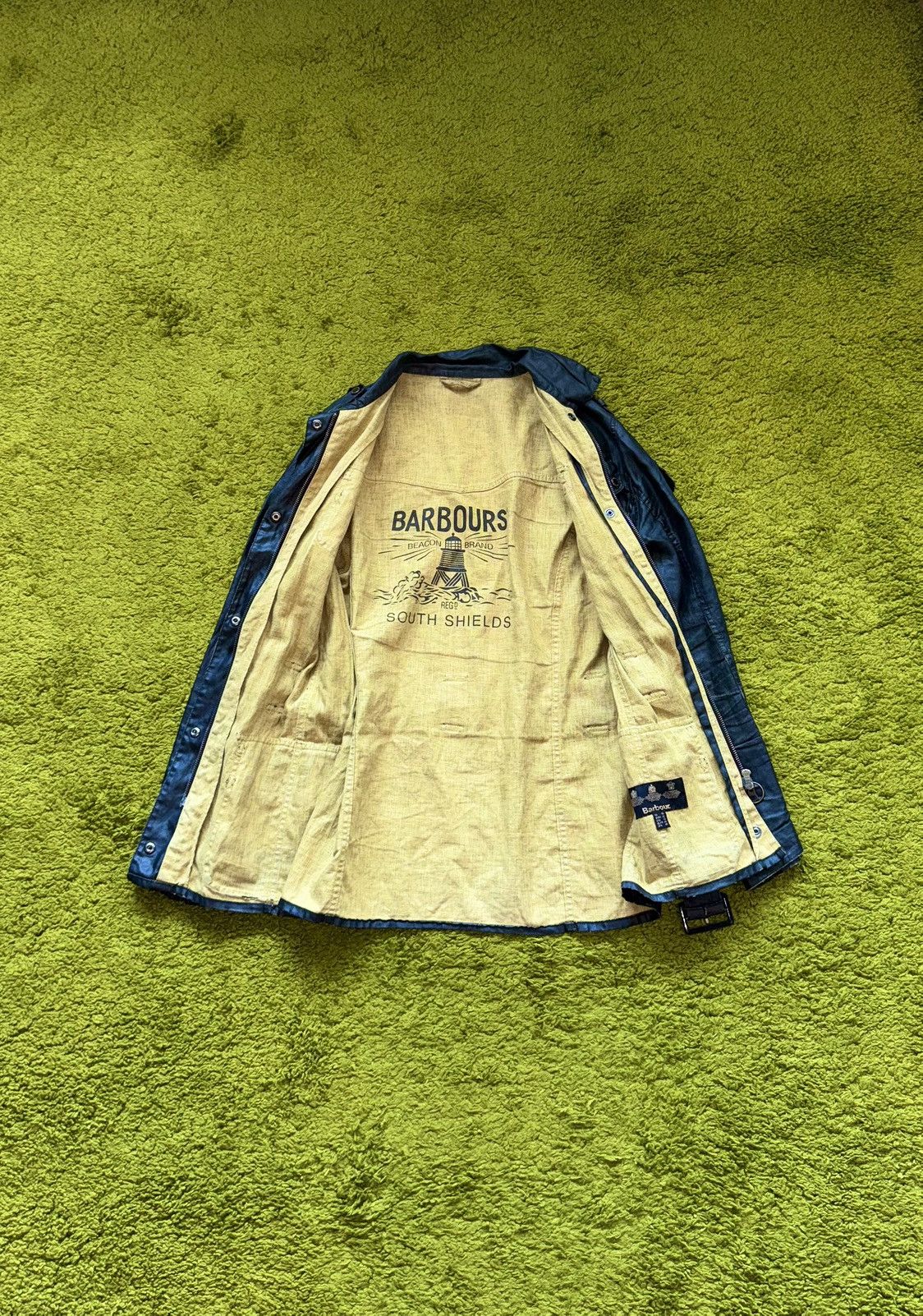 Barbour Barbour International duralinen waxed belted jacket Size XL / US 12-14 / IT 48-50 - 2 Thumbnail