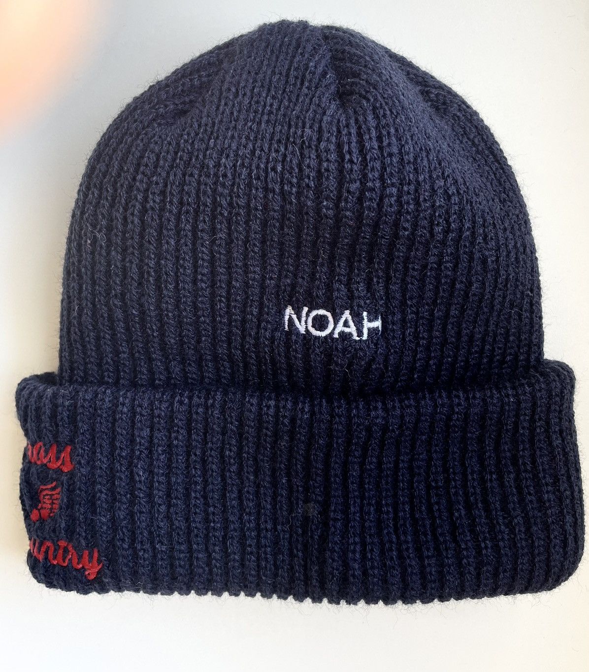 Noah Noah Cross Country POMPOM Beanie NAVY Size ONE SIZE - 2 Thumbnail