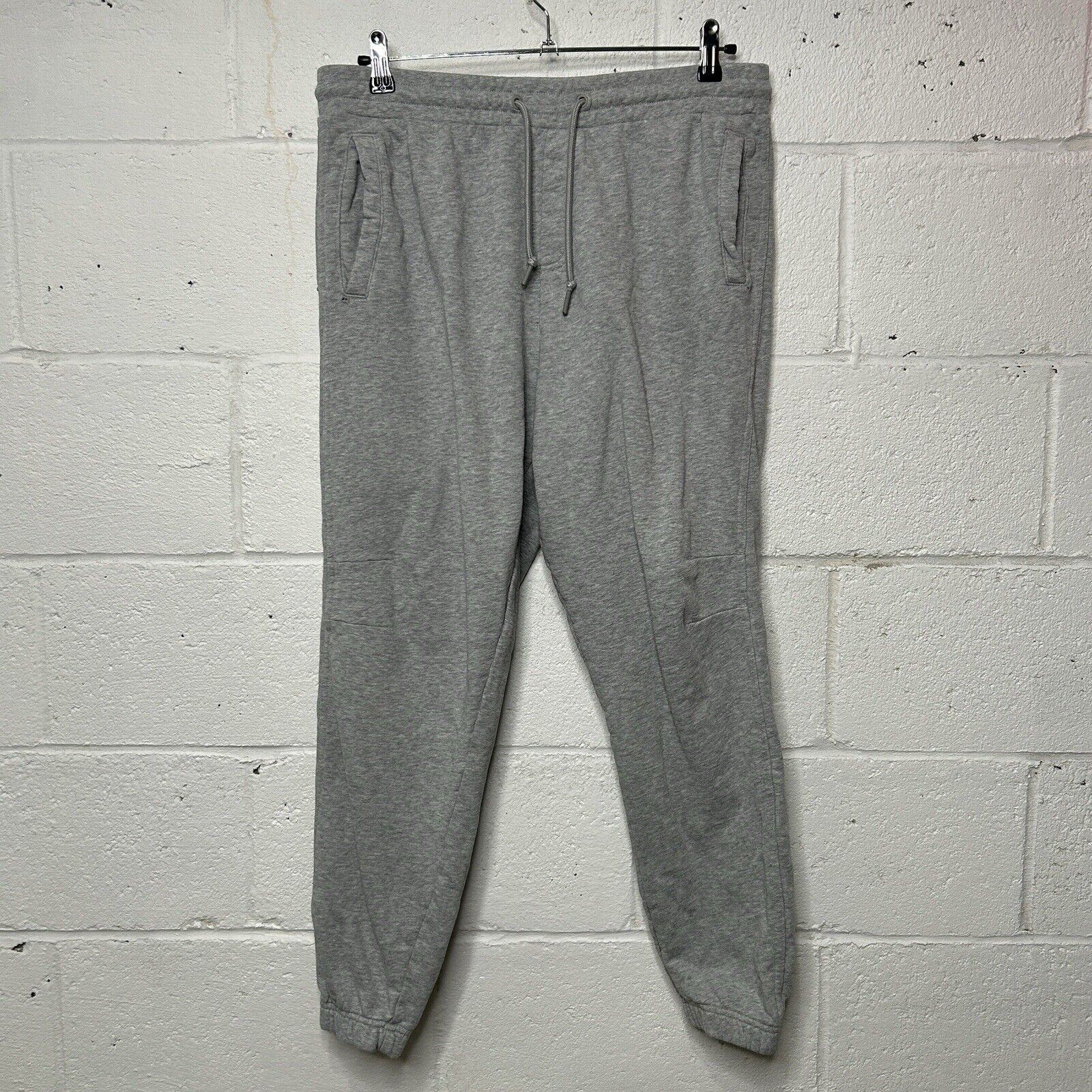 Gymshark Gymshark Fleece Joggers “Heather Grey” Size US 34 / EU 50 - 1 Thumbnail