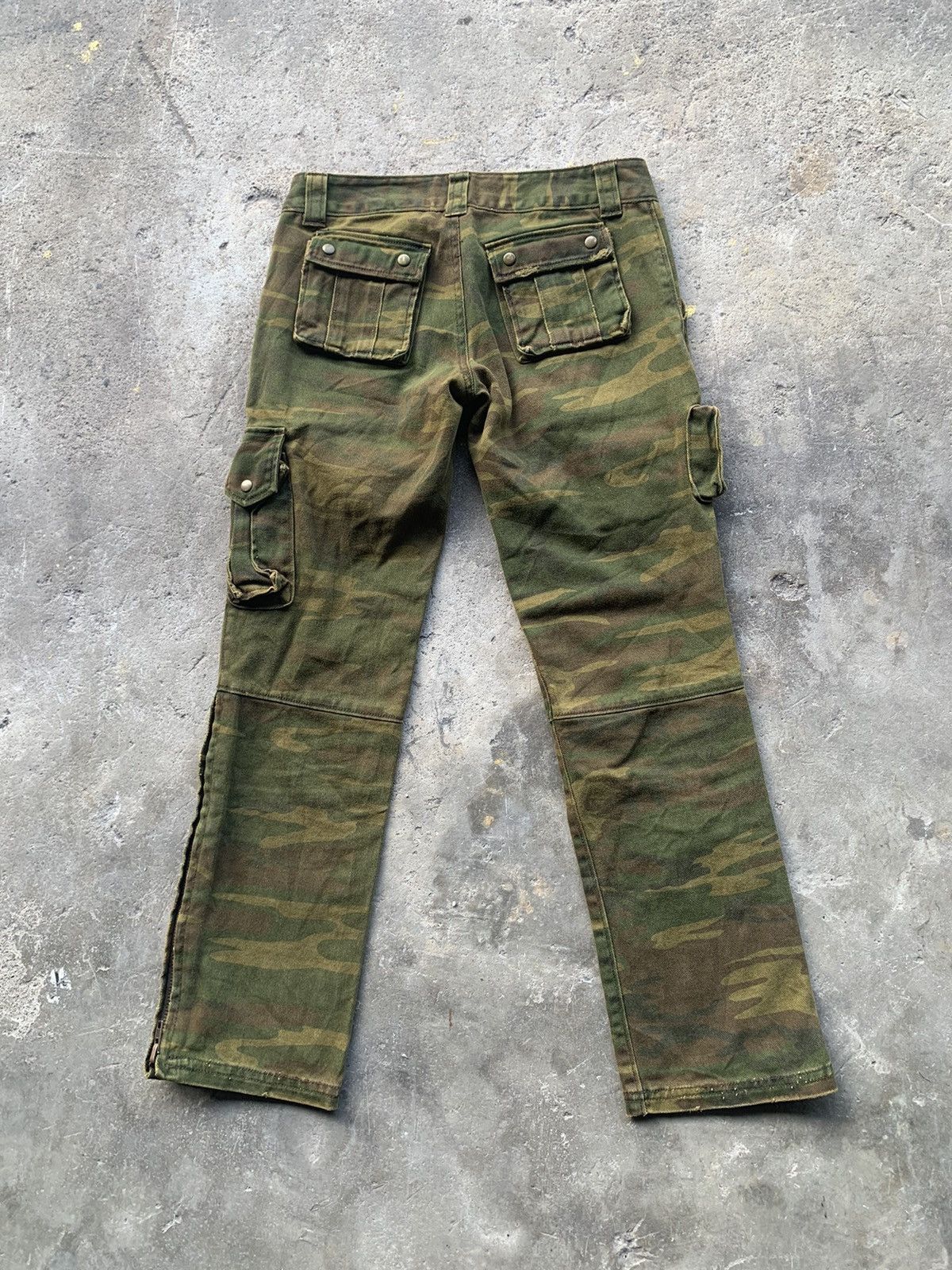 Japanese Brand Steal 🔥🔥 Goa camo multipocket bondage cargo jeans Size 27" / US 4 / IT 40 - 10 Thumbnail