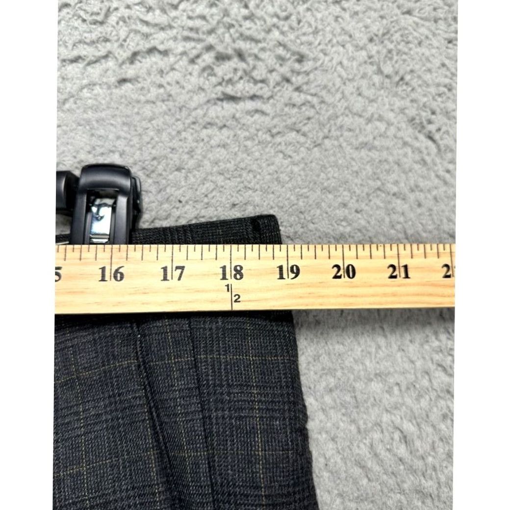 Joseph Joseph & Feiss Dress Pants Mens 38 Grey Plaid 100% Wool Straight Office Pleated Dress Pants Mens 38 Grey Plaid 100% Wool Straight Office Pleated Size US 38 / EU 54 - 7 Thumbnail