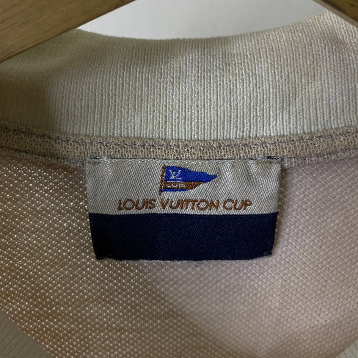 Vintage Vintage 1990s Louis Vuitton Cup Sailing Competition Polo Tee Size US M / EU 48-50 / 2 - 4 Thumbnail