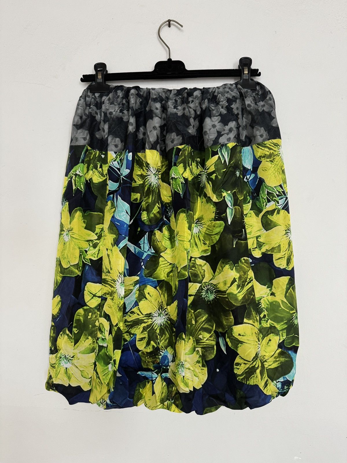 Dries Van Noten Dries Van Noten Skirt Size 26" / US 2 / IT 38 - 2 Thumbnail