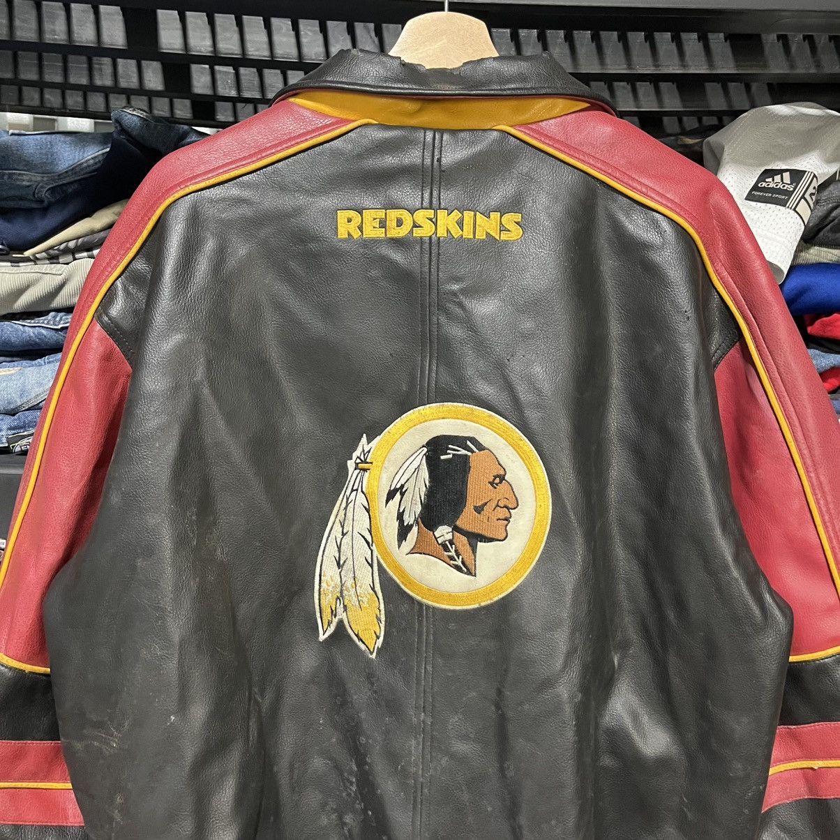 NFL Vintage Washington Redskins Embroidered G-lll Leather Jacket Size US L / EU 52-54 / 3 - 12 Thumbnail
