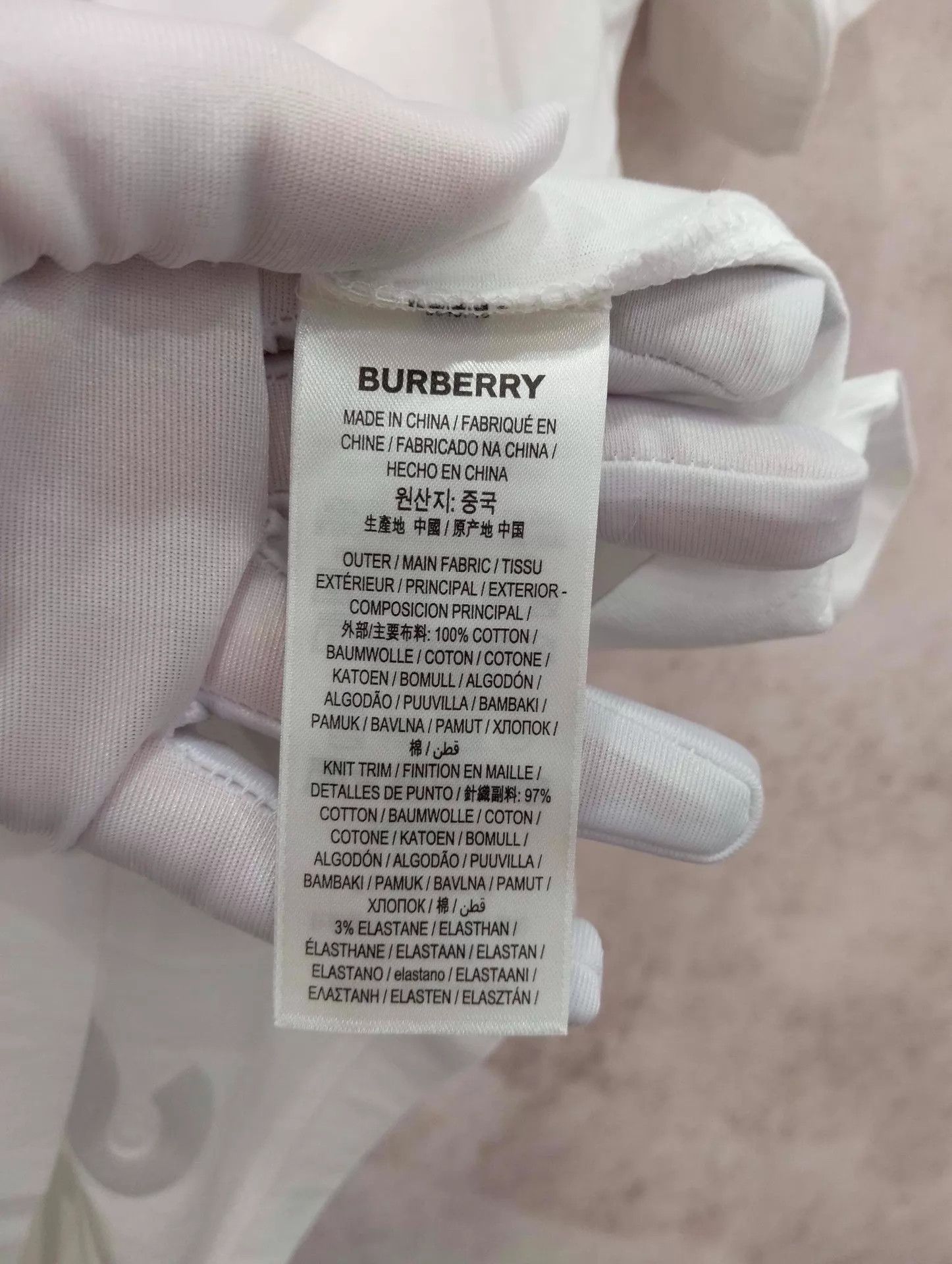 Burberry Burberry White Letter Print Crewneck T-shirt XS Size XS / US 0-2 / IT 36-38 - 6 Thumbnail