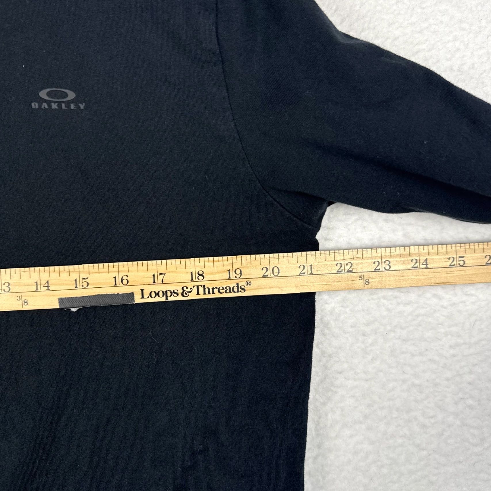 Oakley Oakley Womens Large Black Long Sleeve Regular Fit Logo Active Shirt Size L / US 10 / IT 46 - 5 Thumbnail