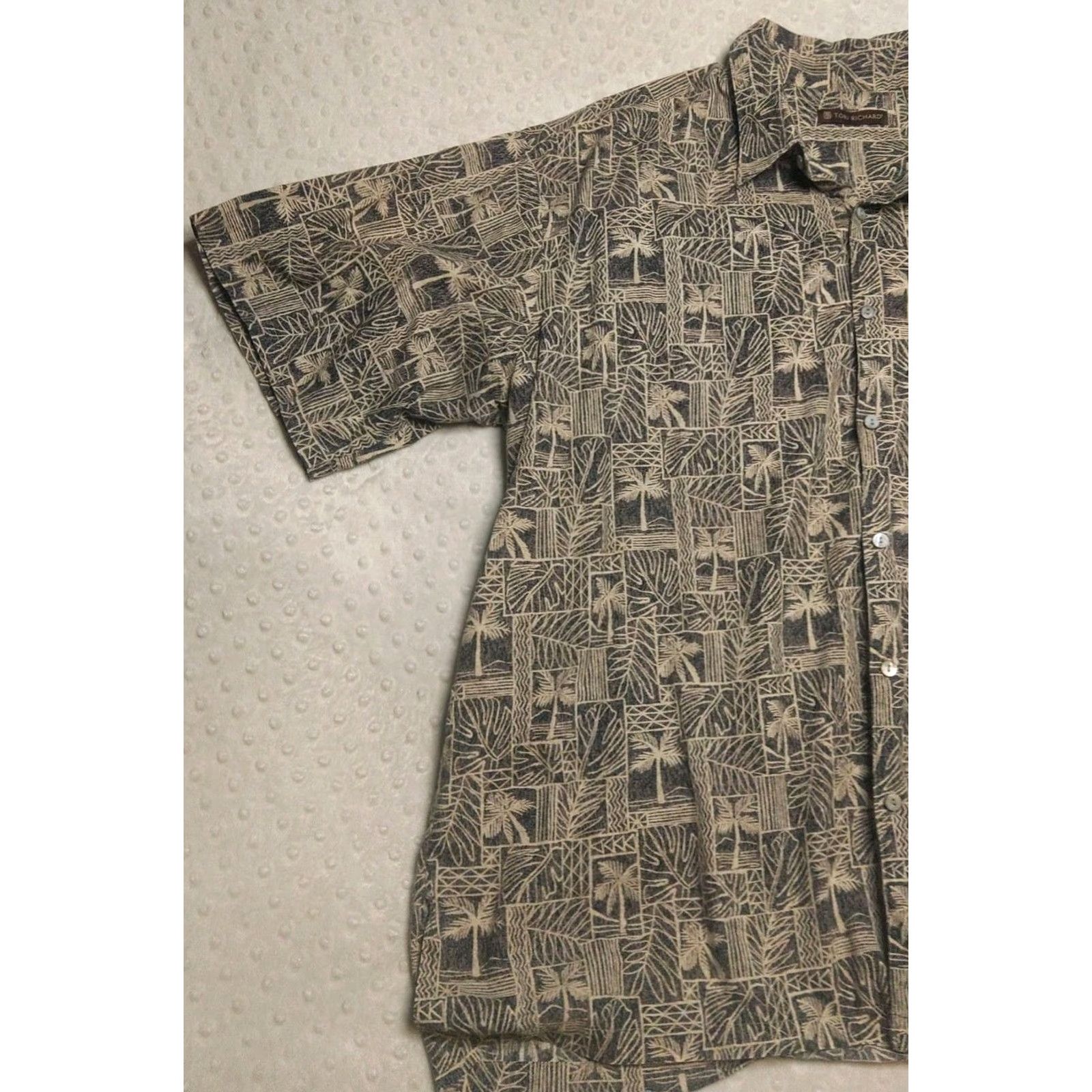 Tori Richard Tori Richard Shirt Men 2XL Beige Floral Cotton Button Up Hawaiian Geometric Shirt Size US XXL / EU 58 / 5 - 3 Thumbnail