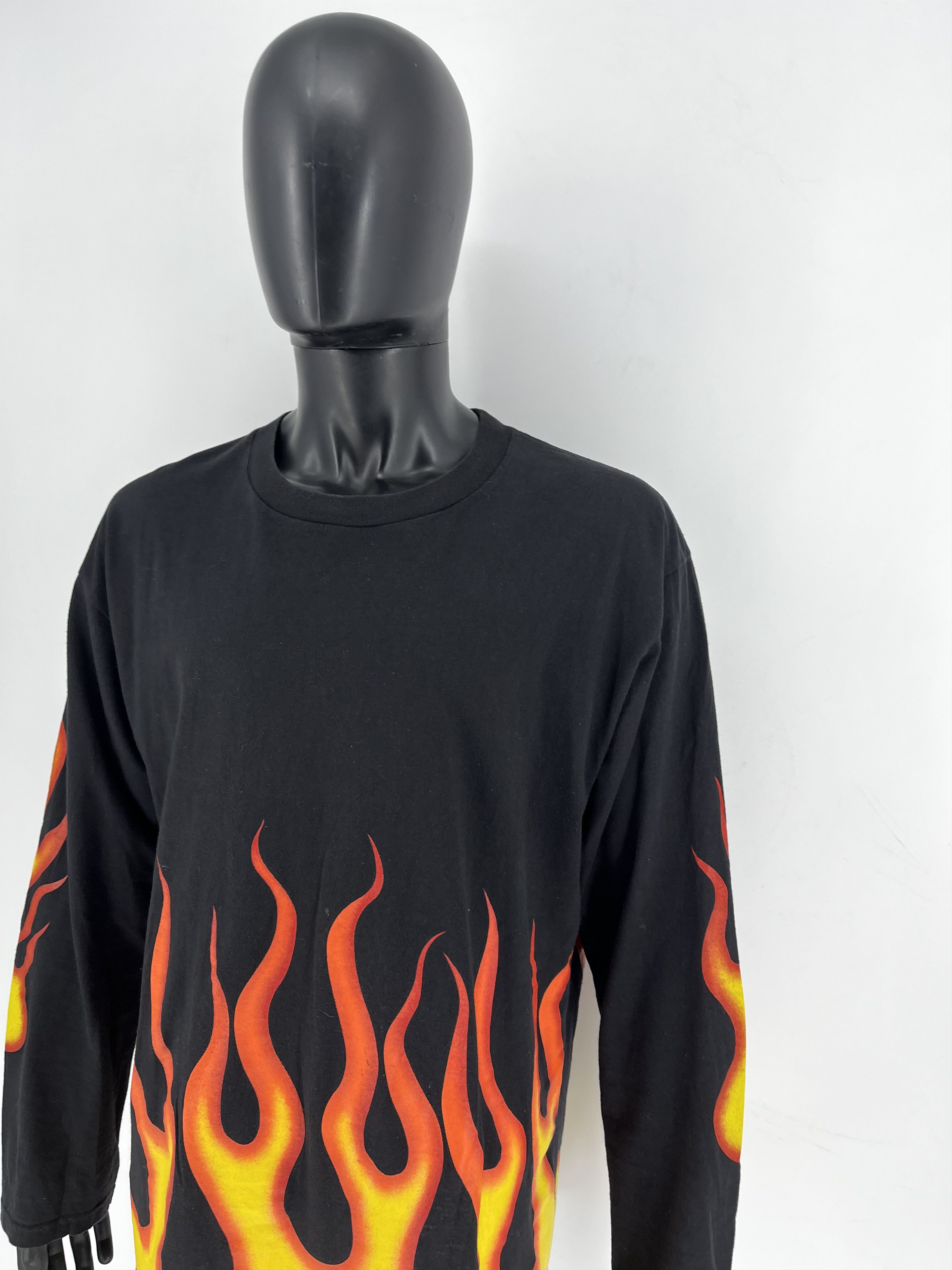 Band Tees Vintage Y2K Flame All Over Print Longsleeve Tee Size US L / EU 52-54 / 3 - 6 Thumbnail
