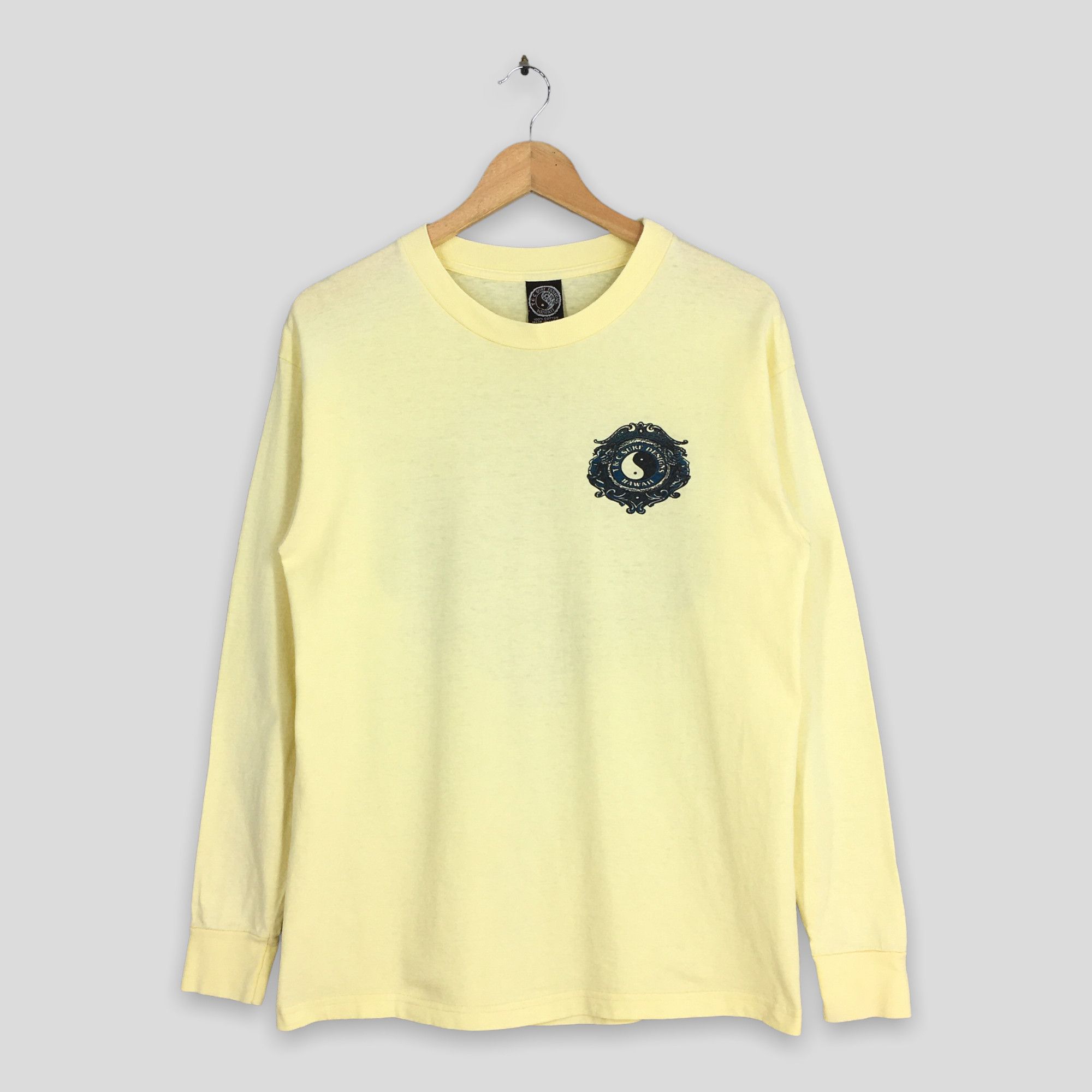 Vintage Vintage 90's T&C Surf Designs Ying Yang Yellow Tshirt Size M Size US M / EU 48-50 / 2 - 2 Thumbnail