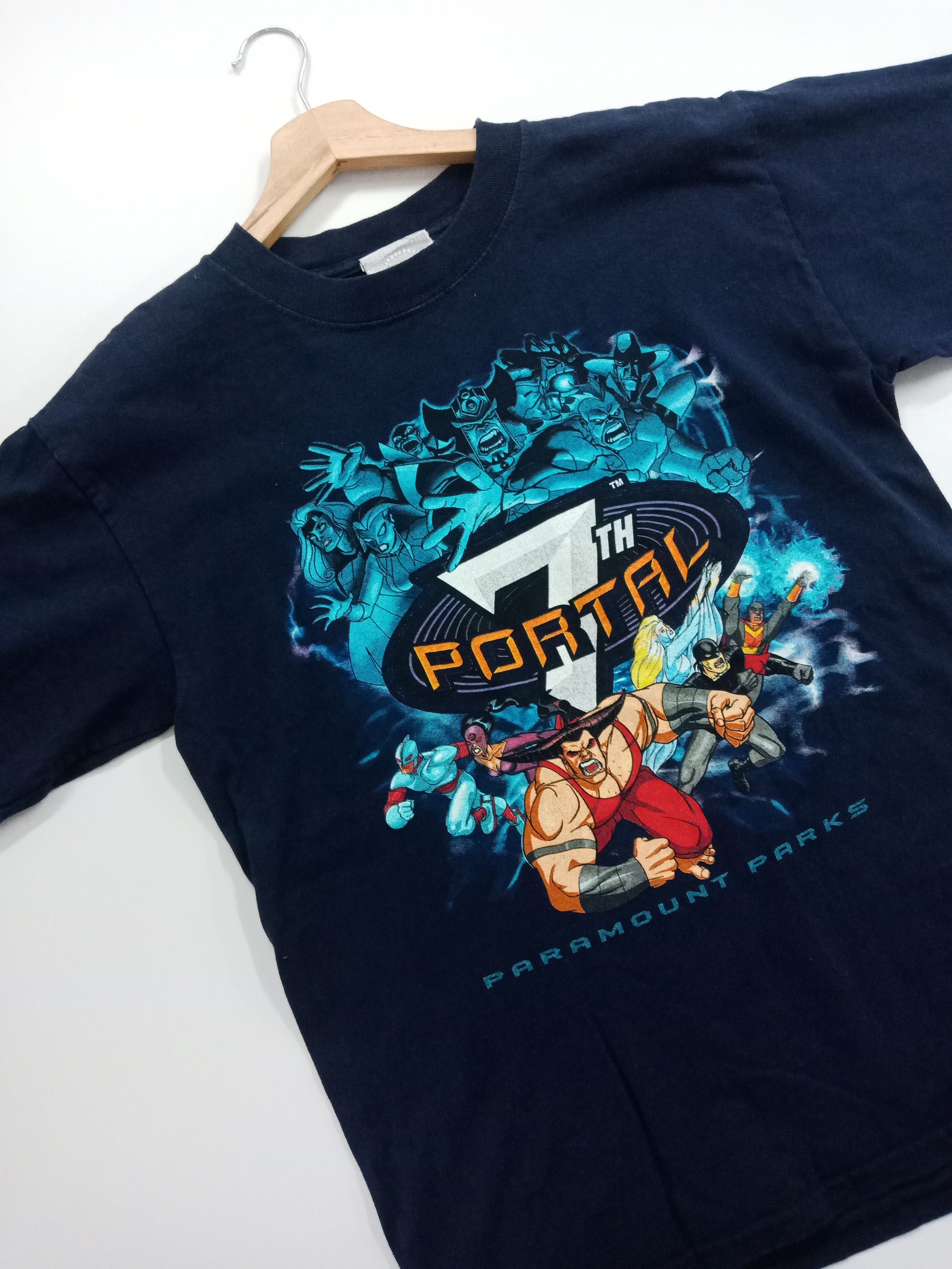 Vintage × Warner Bros 90's The 7th Portal Paramount Parks #C Size US M / EU 48-50 / 2 - 3 Thumbnail