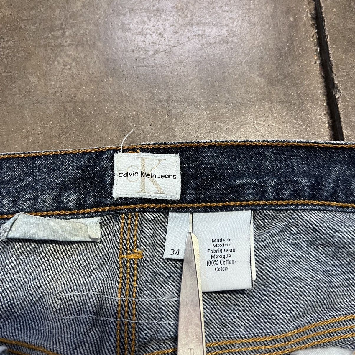 Vintage Vintage Y2K Calvin Klein Jeans Carpenter Denim Baggy Skater Size US 34 / EU 50 - 11 Thumbnail