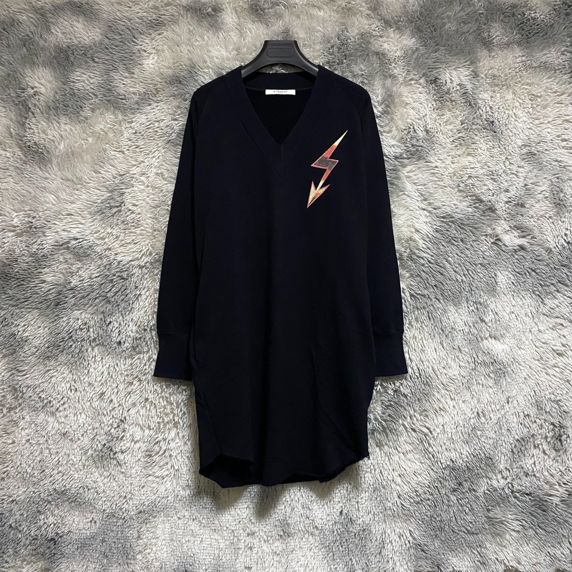 Givenchy Givenchy Sweatshirt Pullover Casual Size US M / EU 48-50 / 2 - 1 Thumbnail