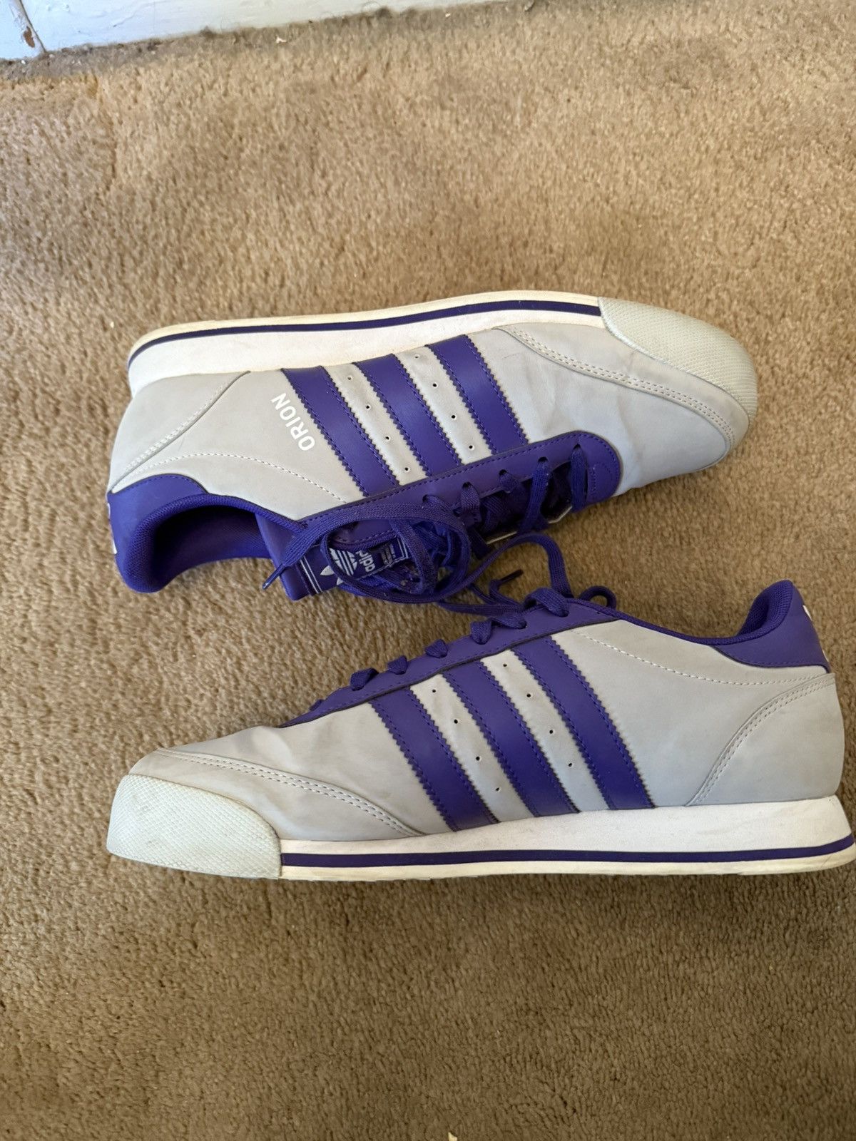 Adidas Adidas Shoes Size US 9.5 / EU 42-43 - 4 Thumbnail