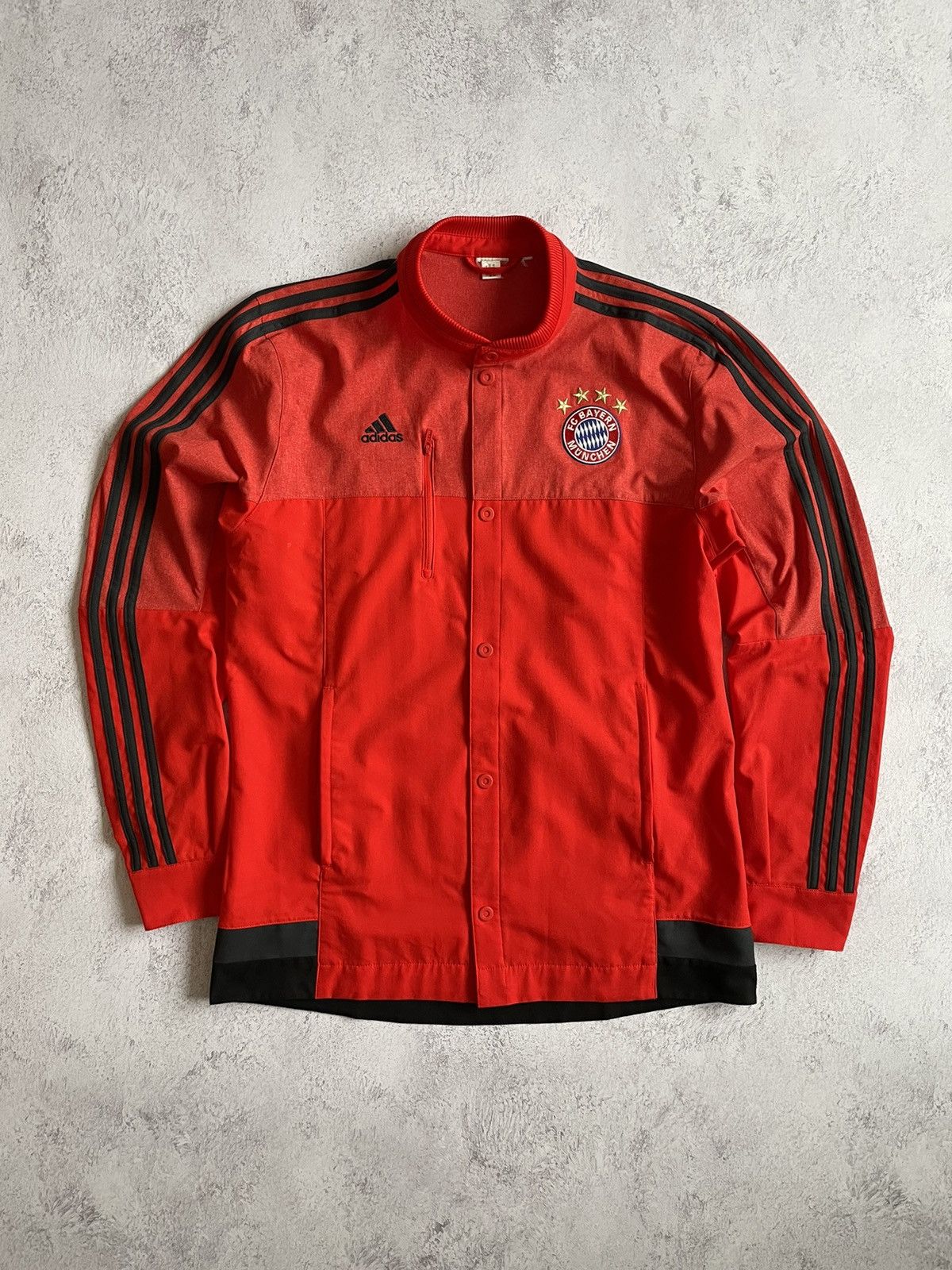 Vintage Adidas Bayern Munchen Zip Tracktop Jacket Y2K L Size US L / EU 52-54 / 3 - 1 Thumbnail
