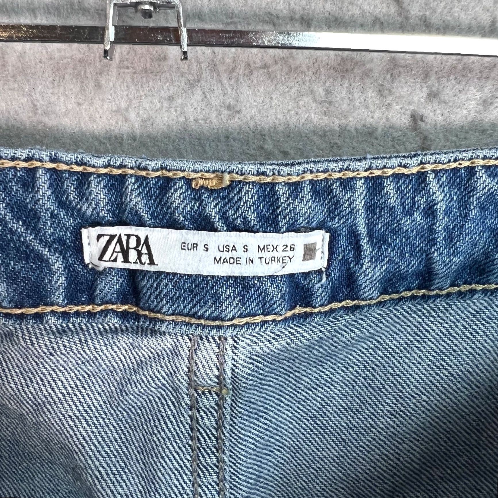 Zara Zara Womens Small Blue Denim Asymmetrical Wrap High-Rise Shorts 100% Cotton Size 28" / US 6 / IT 42 - 3 Thumbnail