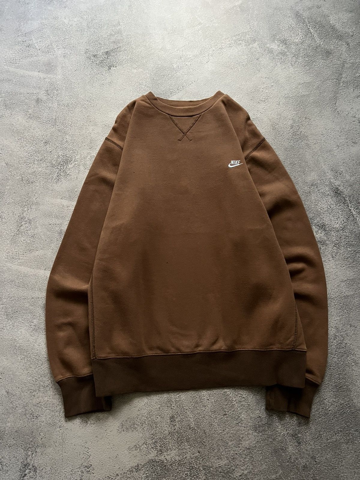 Nike × Vintage Vintage Y2k Nike Brown🤎 Rare Hype Sweatshirt 00’s Size US XL / EU 56 / 4 - 4 Thumbnail