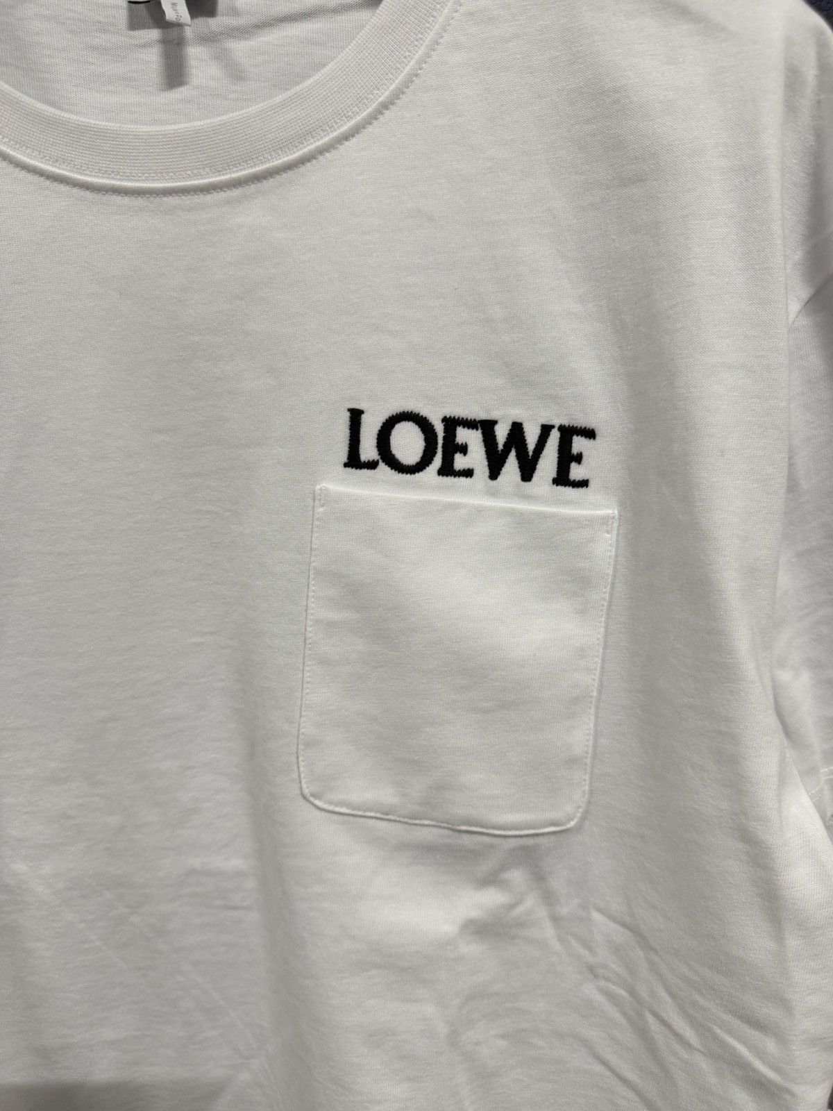 Loewe Loewe Logo Pocket T-Shirt NEW 650$ Size US XL / EU 56 / 4 - 3 Thumbnail