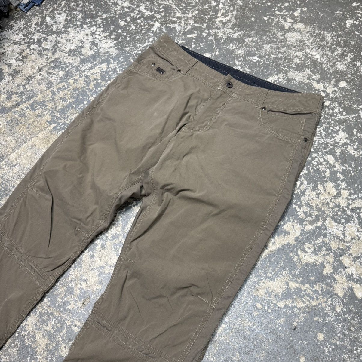 Kuhl Kuhl Vintage Radikl Cargo Utility Hiking Outdoor Pants Size US 38 / EU 54 - 9 Thumbnail