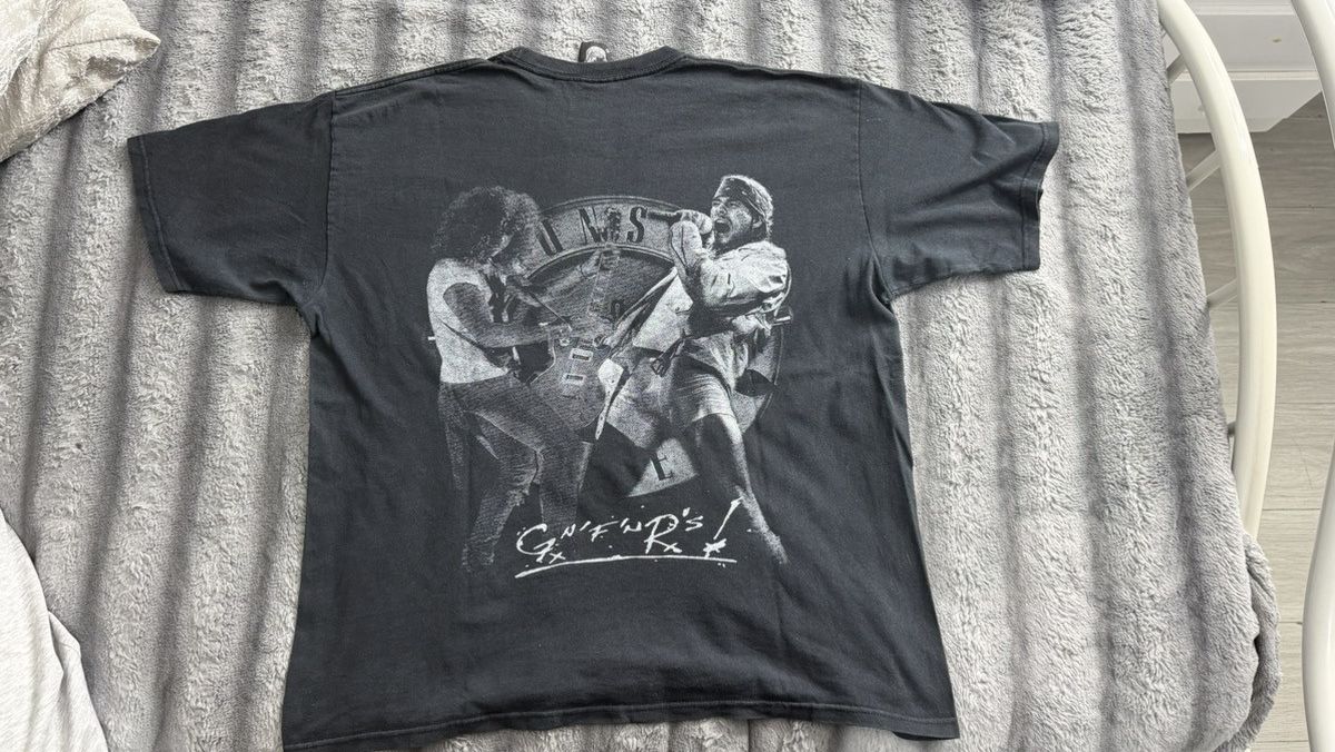 Vintage Vintage Guns N roses tee tag “rock & dead” Size US XL / EU 56 / 4 - 2 Thumbnail