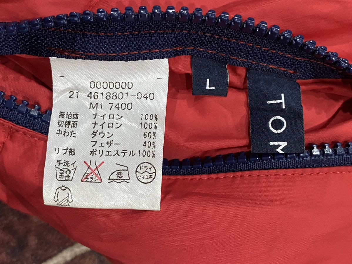 Designer × Tommy Hilfiger Rare Tommy Hilfiger Down Jacket Riversable Sleeveless Size US L / EU 52-54 / 3 - 12 Thumbnail