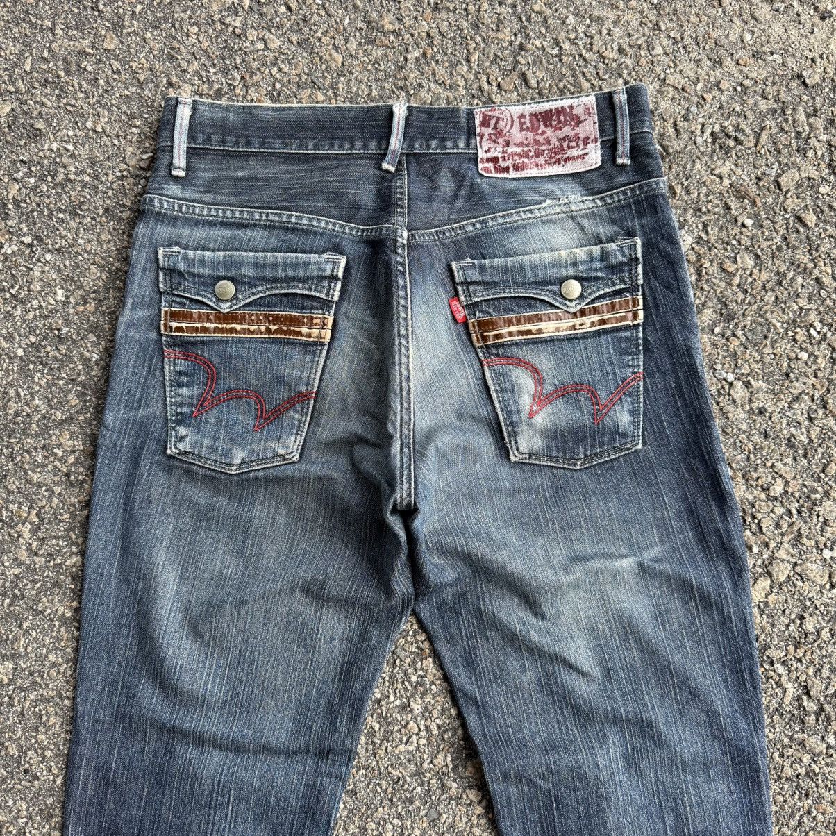 Edwin VINTAGE EDWIN BLUE TRIP FADED RIPPEP JEAN DENIM PANTS Size US 32 / EU 48 - 12 Thumbnail