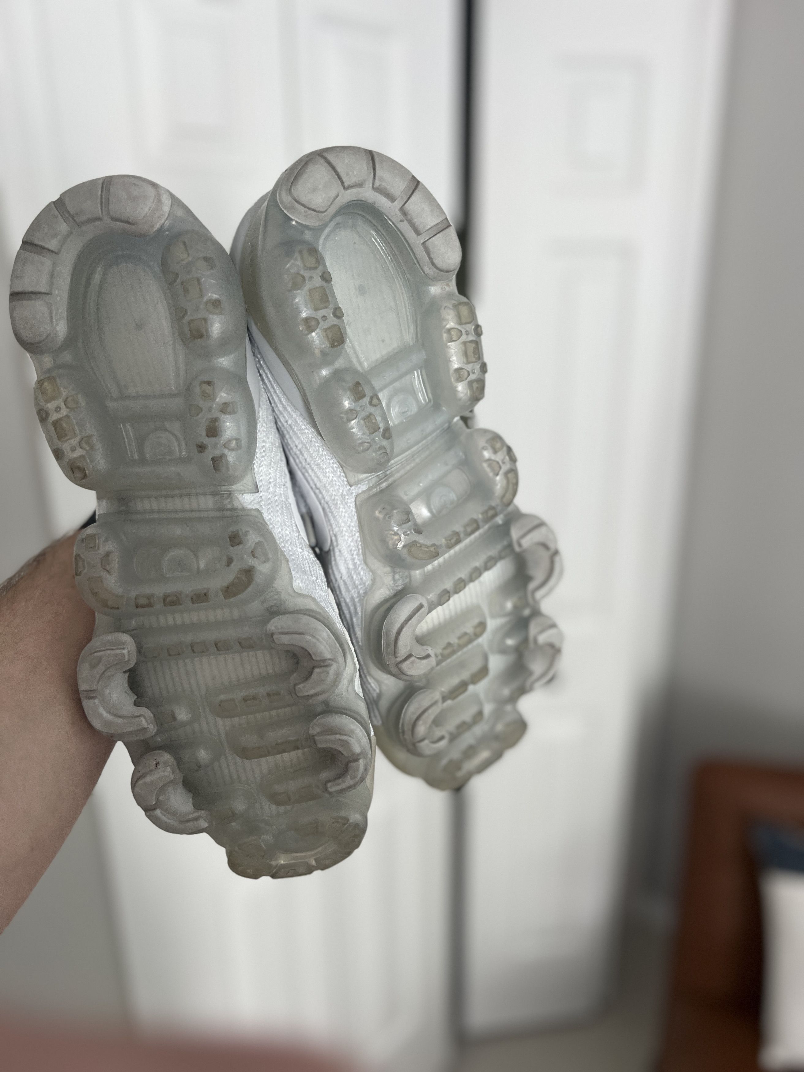 Nike *RARE* Nike Air VaporMax Flyknit 3 White Pure Platinum Size US 11.5 / EU 44-45 - 2 Thumbnail