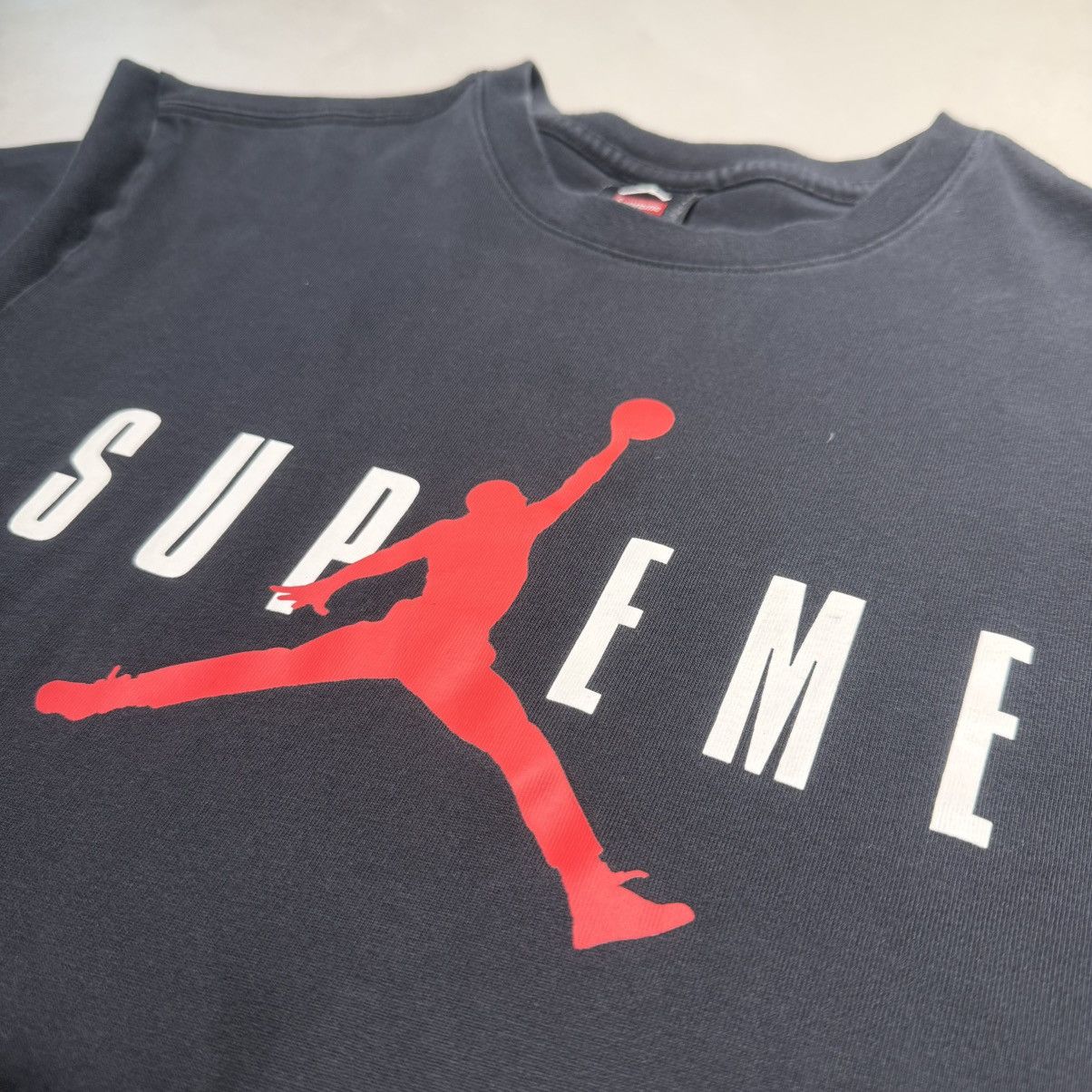 Jordan Brand × Supreme Jordan Supreme Black Shirt Size US M / EU 48-50 / 2 - 2 Thumbnail