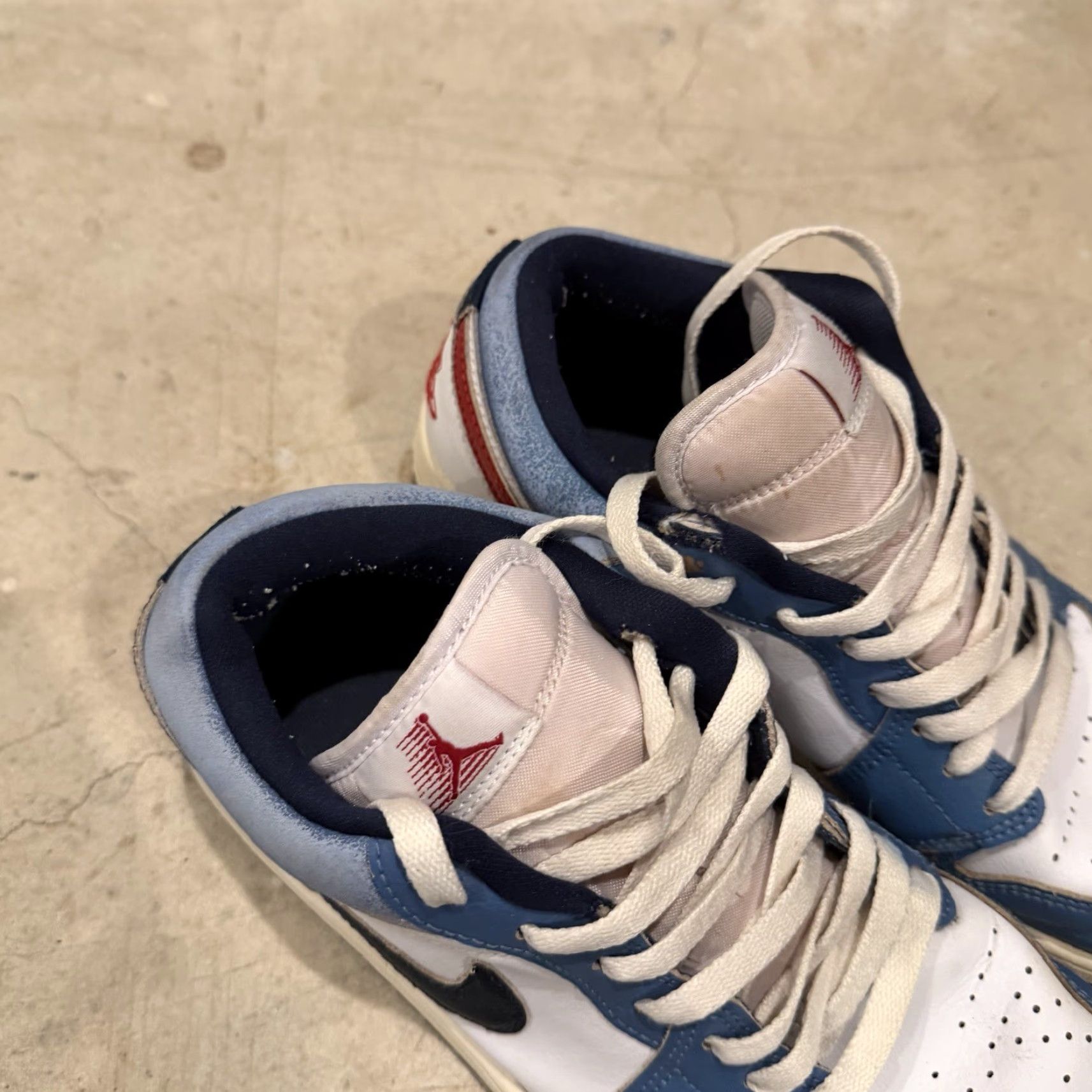 Jordan Brand Nike Air Jordan 1 Low SE Motion White Armory Navy HM3711-144 Mens Size 8.5 Sneaker Size US 9 / EU 42 - 3 Thumbnail