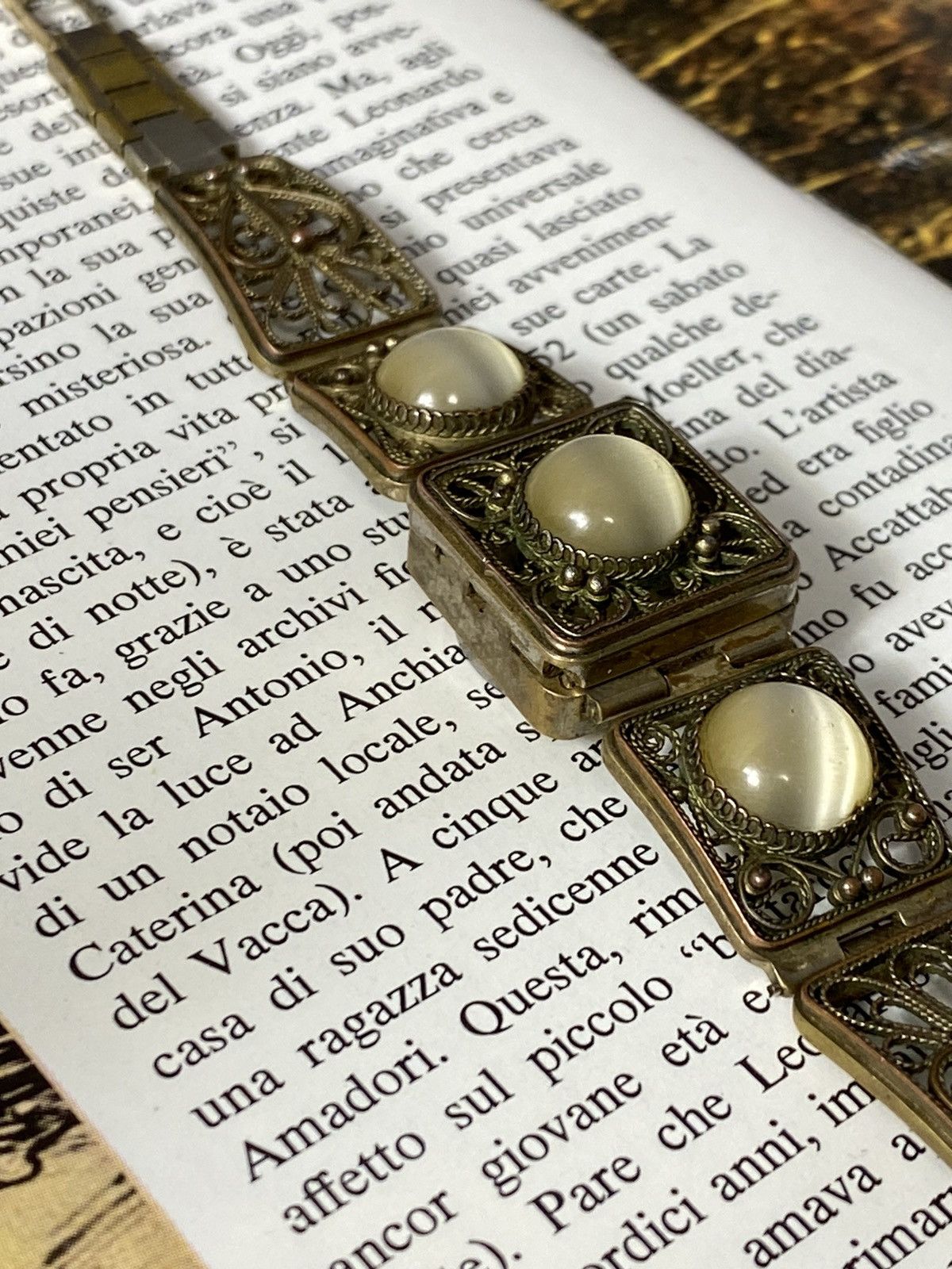 Jewelry Vintage "Chaika" Secret Watch Bracelet Size ONE SIZE - 6 Thumbnail