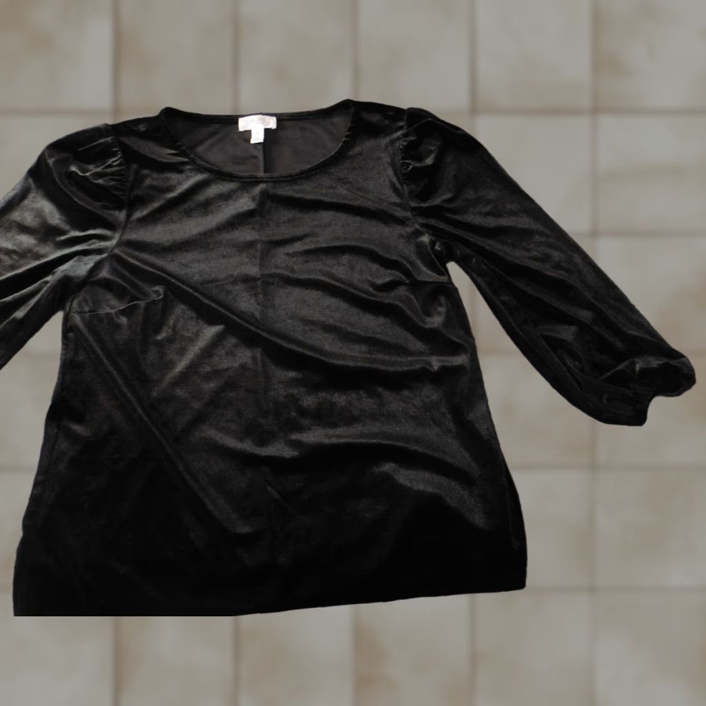 Vintage Morgan Taylor Womens Blouse M Black Crew Neck Pullover Stretch Top Casual Designer Geometric Ruffle Long Sleeve Polyester Spandex Rayon Size M / US 6-8 / IT 42-44 - 1 Thumbnail