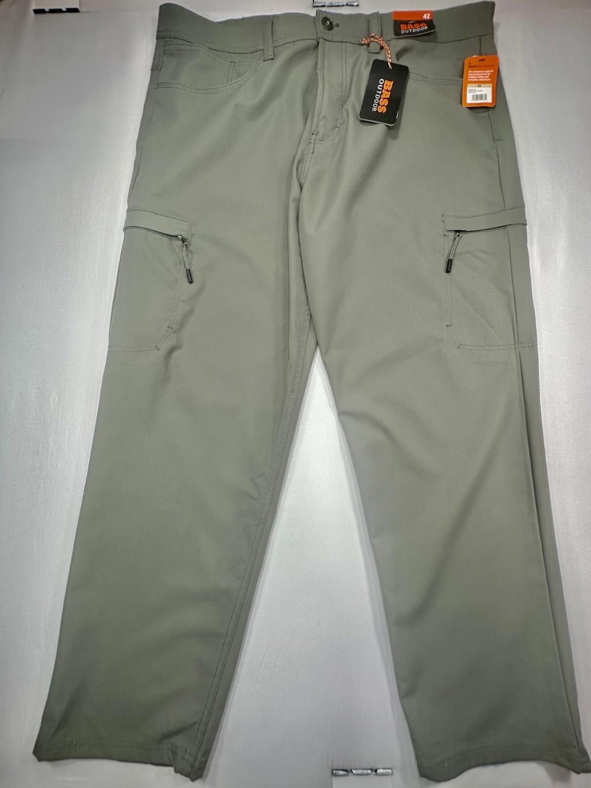 Bass Bass Outdoor Water Resistant Zipper Pockets Tech Chino 42/32 Size US 42 / EU 58 - 1 Thumbnail