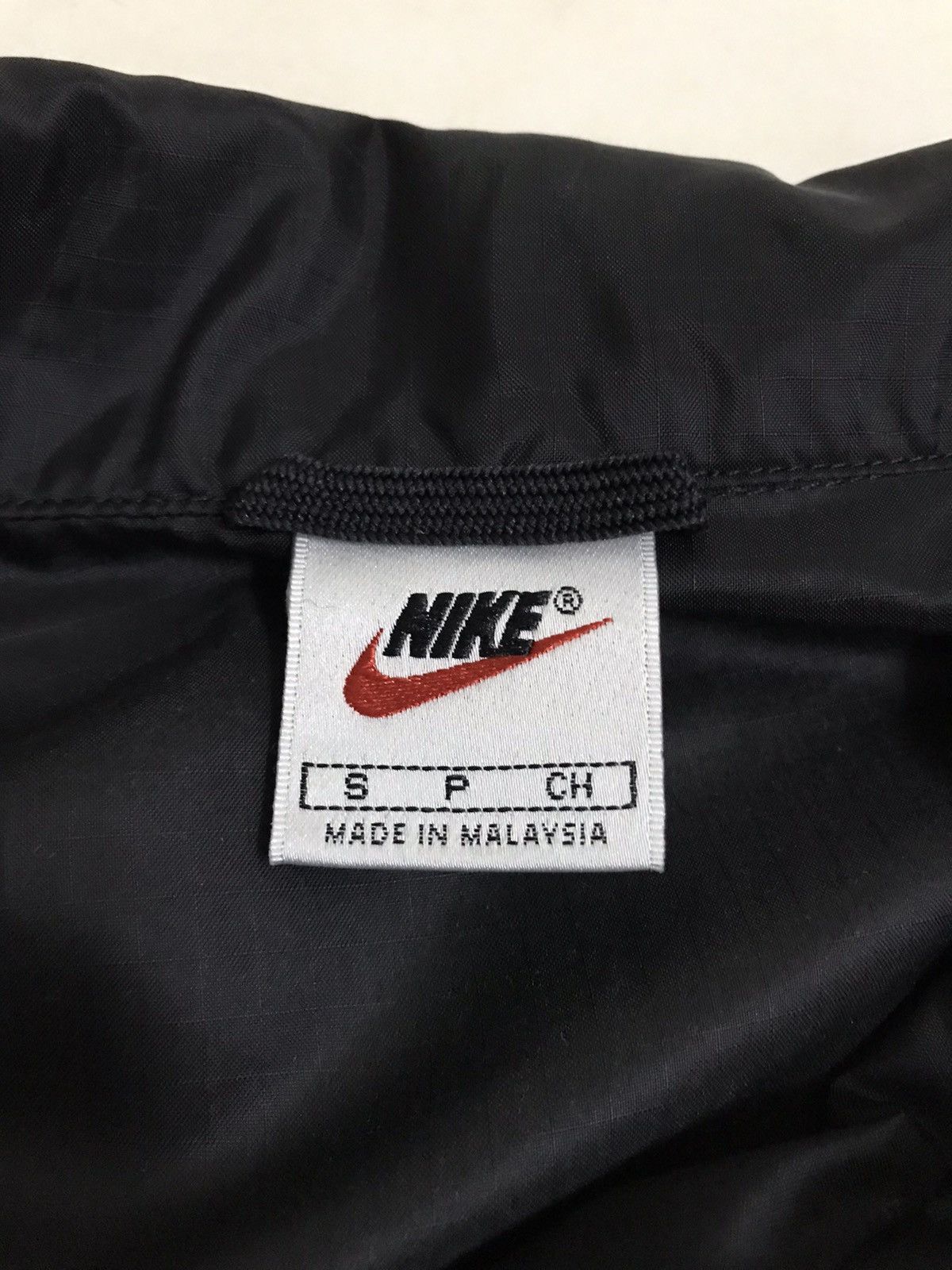 Nike Vintage Big Swoosh Windbreaker Jacket