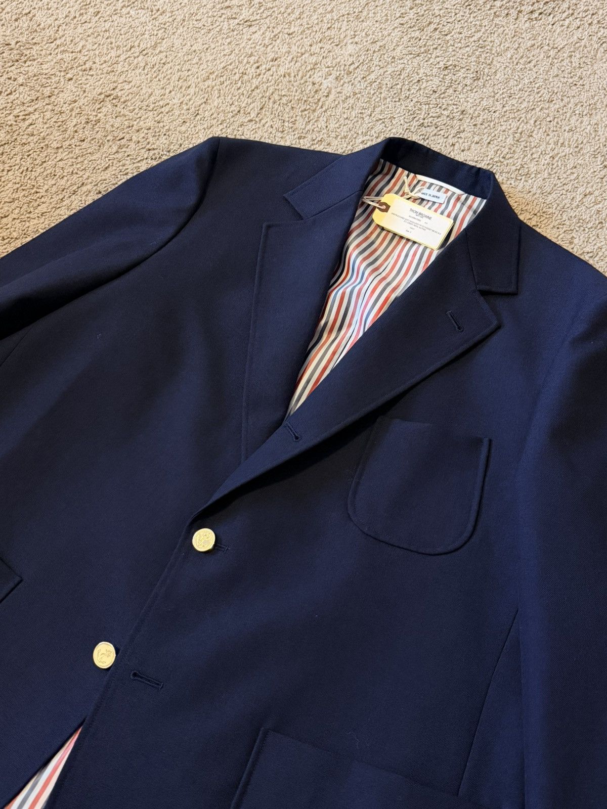 Thom Browne [NWT] Thom Browne Navy Virgin Wool Peak Lapel Blazer Size 42R - 2 Thumbnail