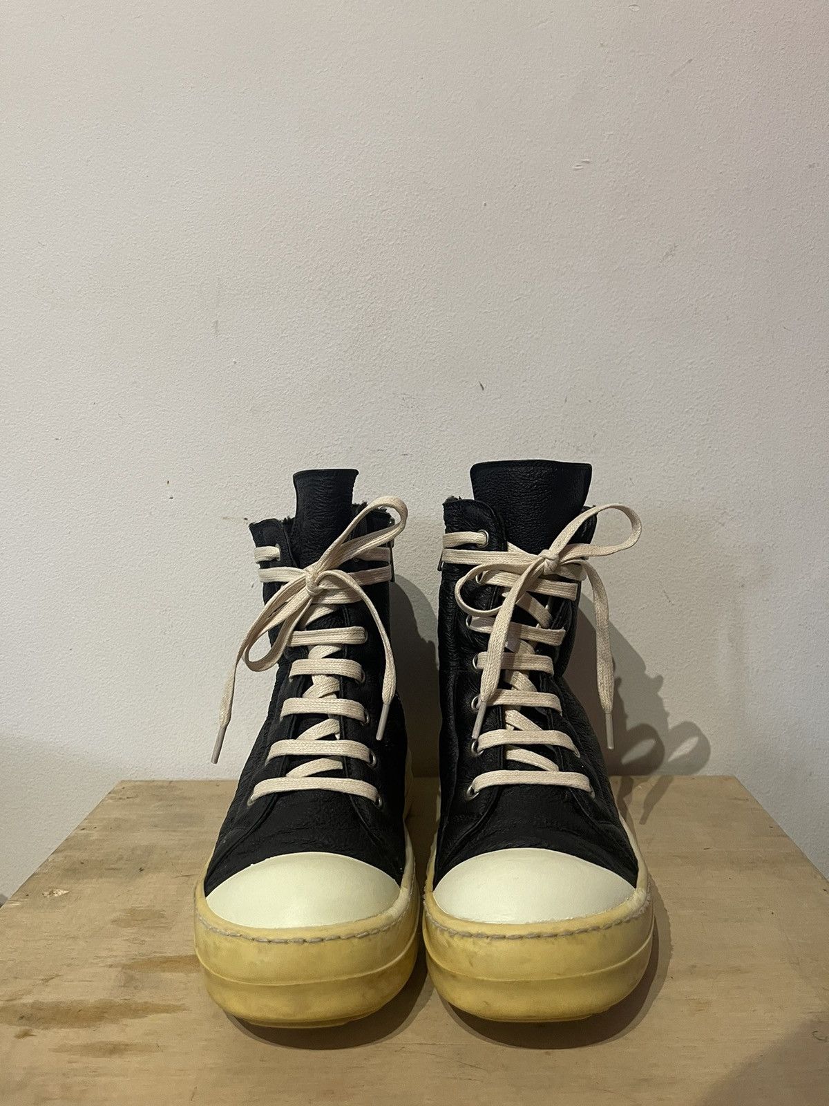 Rick Owens × Rick Owens Drkshdw Rick Owens Mainline 2015 Shearling Ramones High Size US 6 / IT 36 - 2 Thumbnail