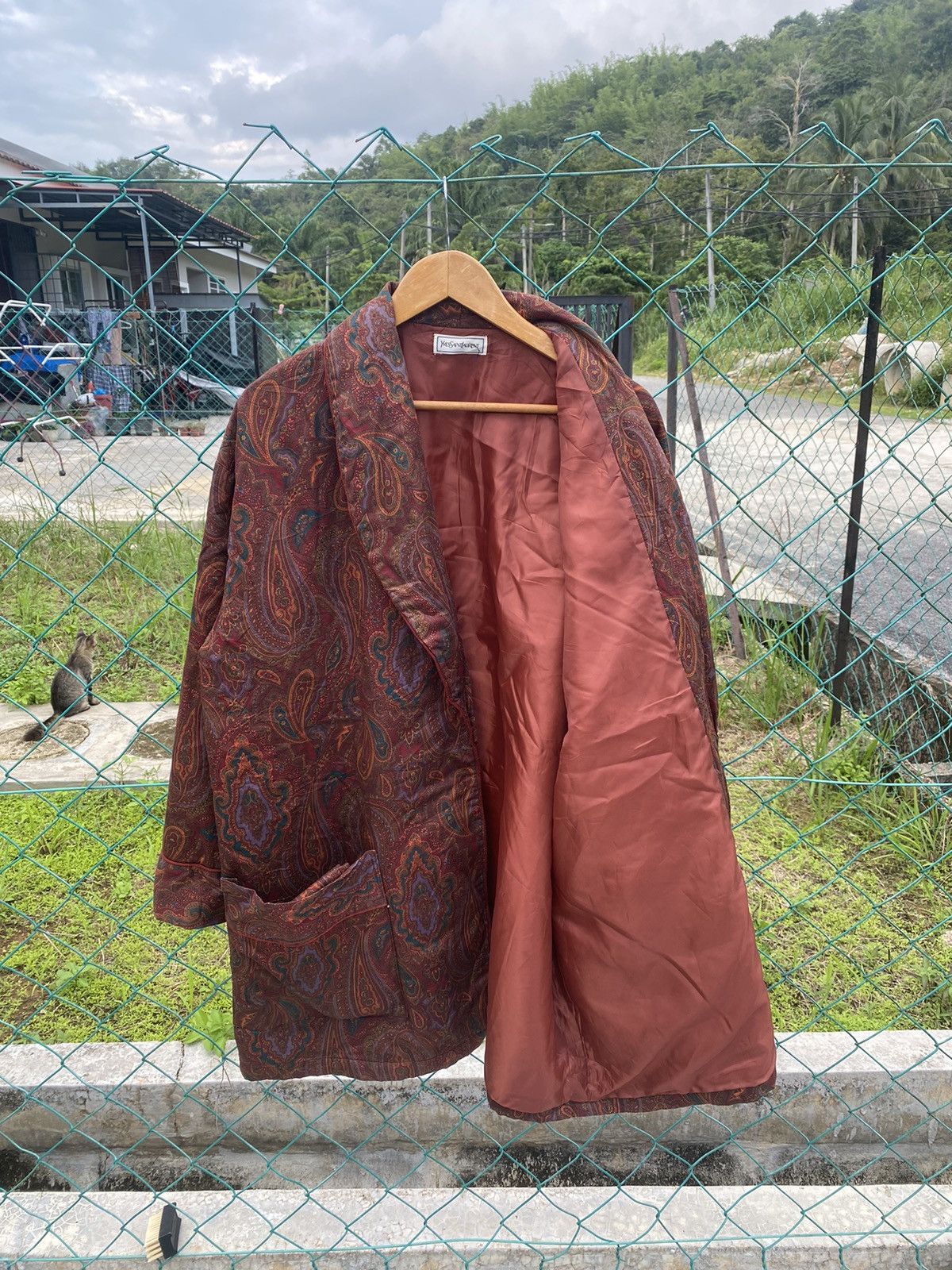 Hedi Slimane × Yves Saint Laurent Yves Saint Lauren Paisley Kimono Size US L / EU 52-54 / 3 - 3 Thumbnail