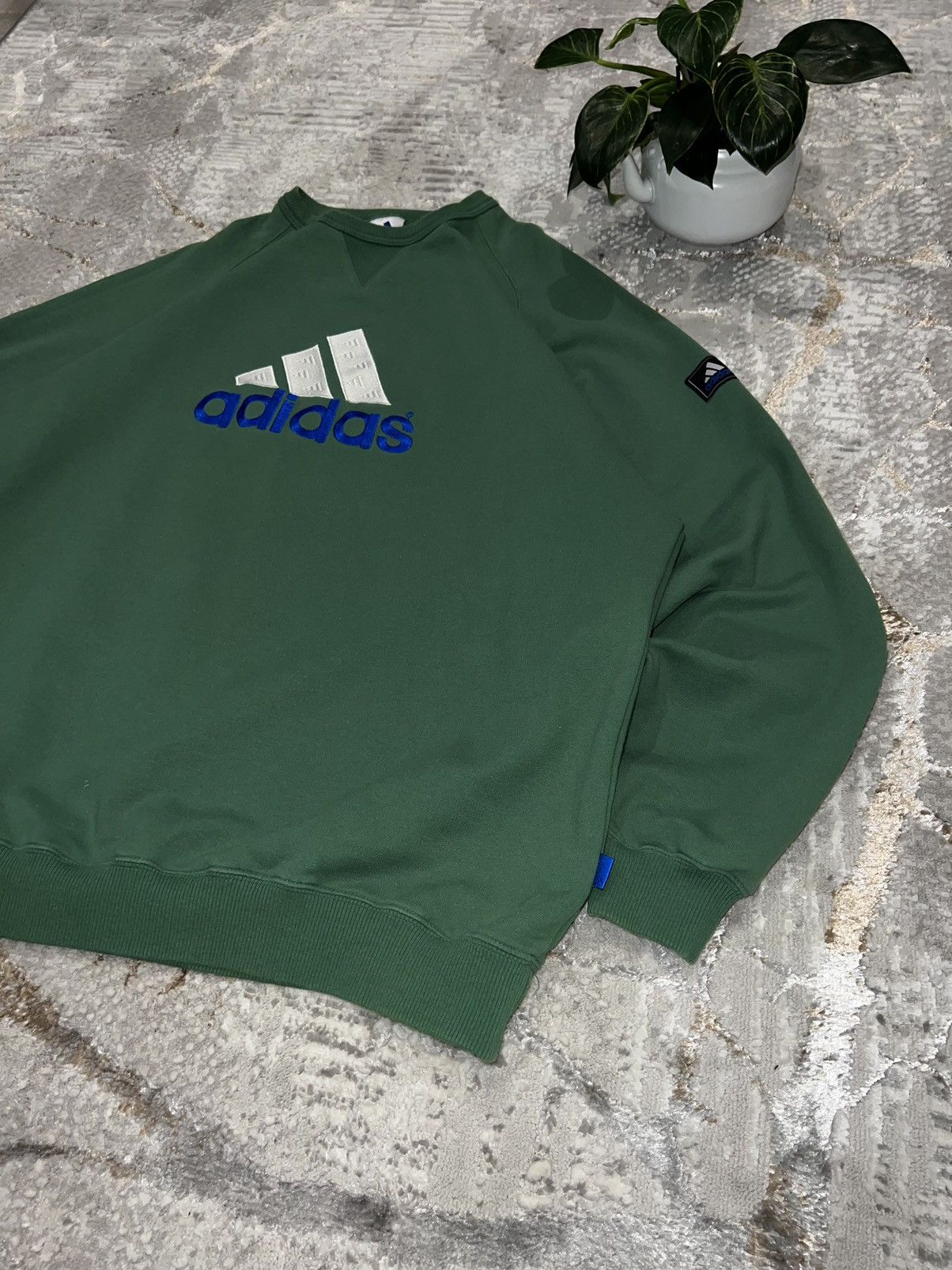 Adidas × Vintage ADIDAS VINTAGE 00S RETRO OVERSIZE BOXY SWEATSHIRT CREWNECK Size US XL / EU 56 / 4 - 4 Thumbnail