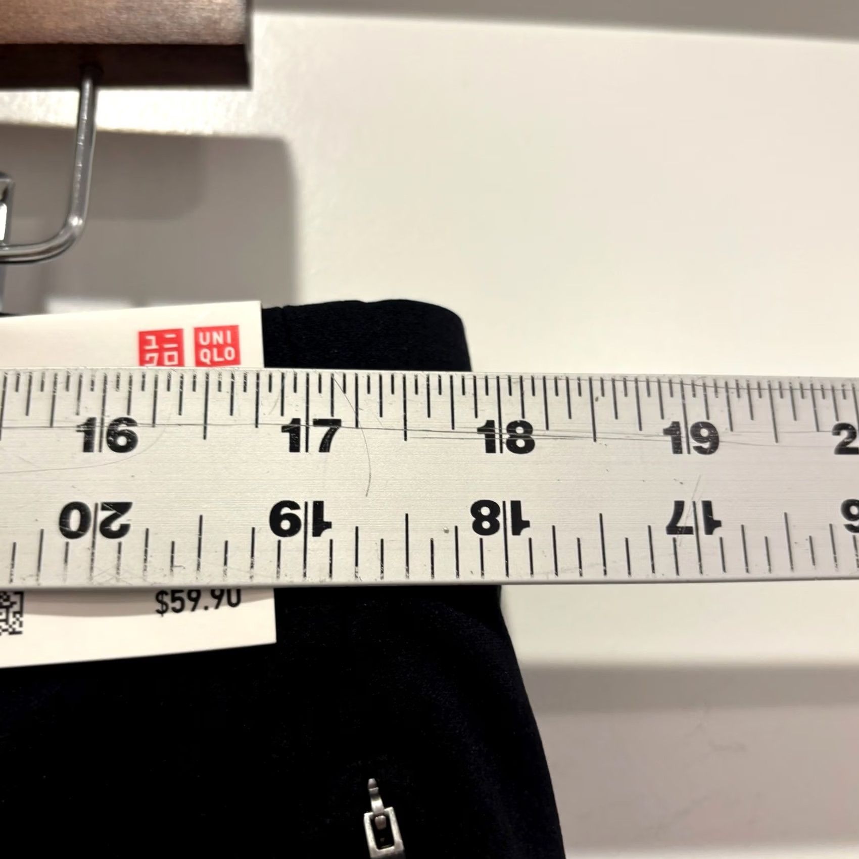 Uniqlo Uniqlo Women Warm Stretch Pants Black XL Thermal Trousers Size 40" / US 18 - 5 Thumbnail