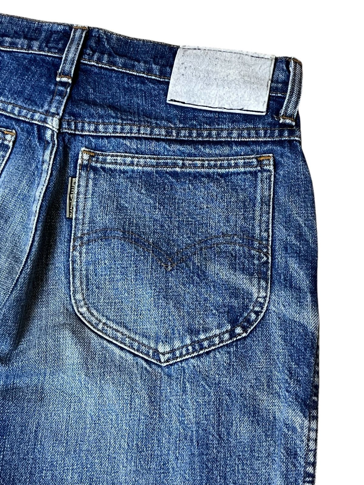 Levi's VINTAGE 90s LEVI’S 637 BIG ‘E’ TAPPERED JEANS Size US 29 - 9 Thumbnail