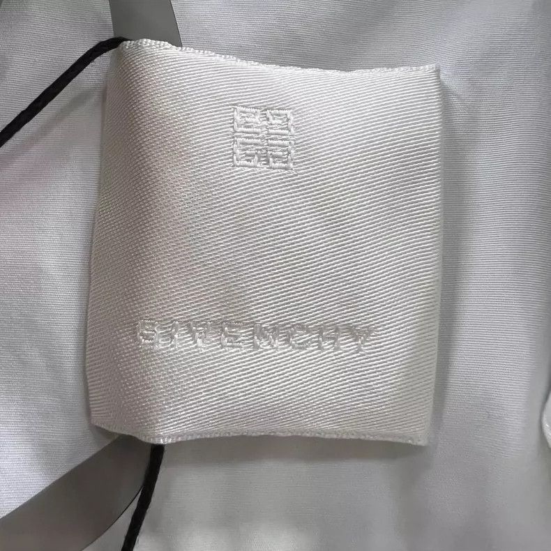 Givenchy Givenchy Size43 White Belted Shirt Size US M / EU 48-50 / 2 - 4 Thumbnail