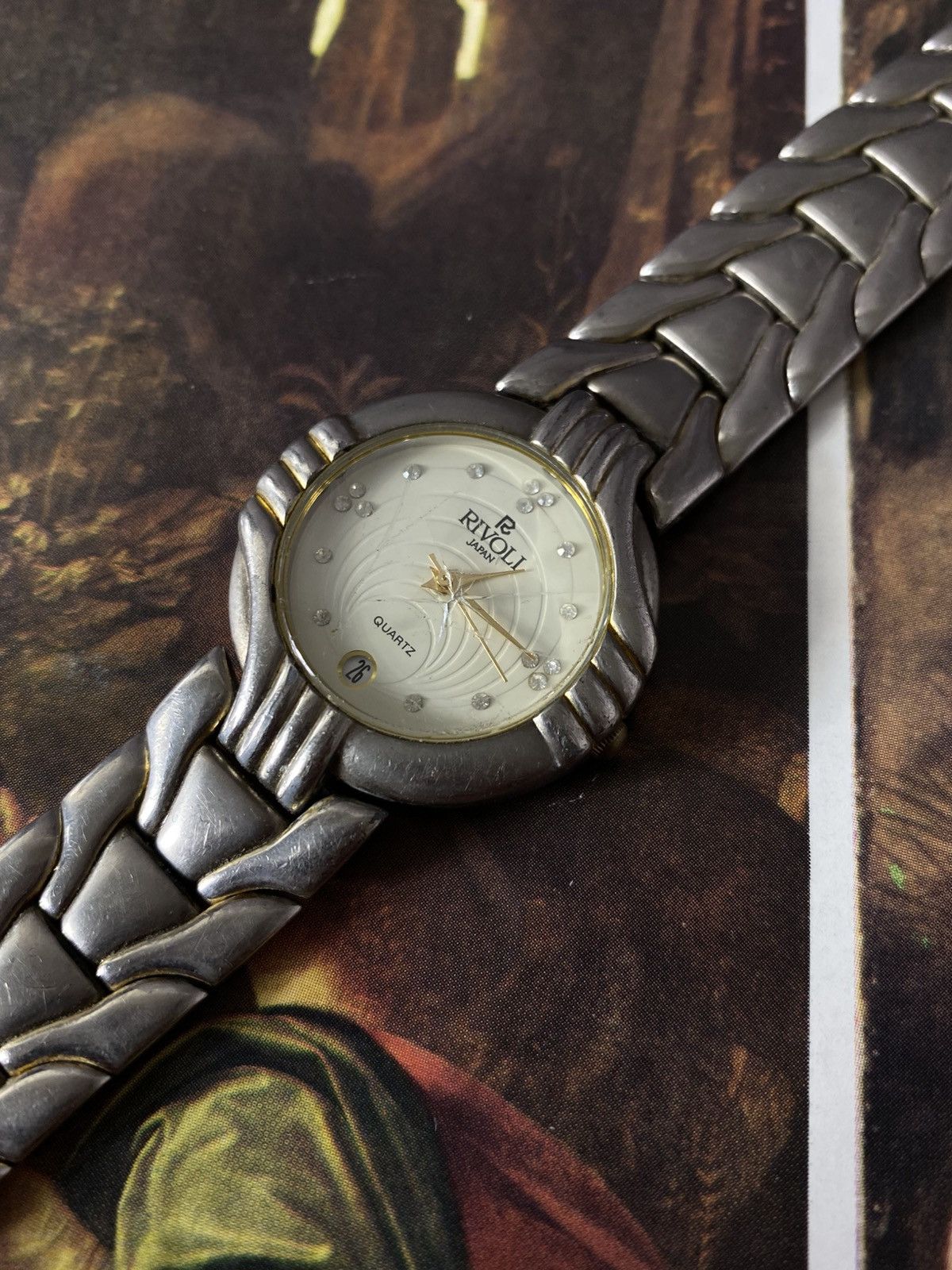 Japanese Brand Vintage Rivoli Japan Quartz Watch Women's Silver Tone Size ONE SIZE - 2 Thumbnail