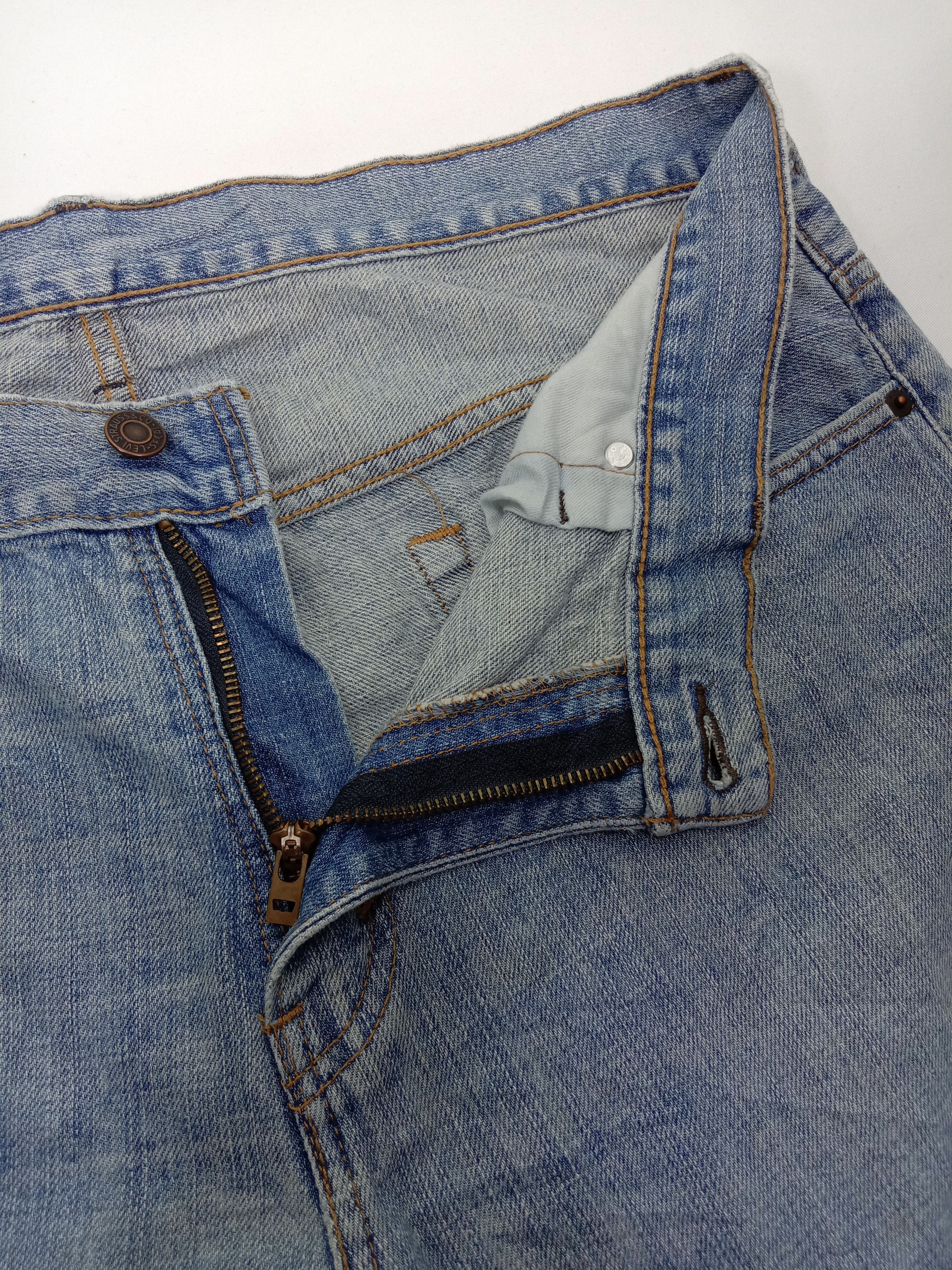 Levi's Vintage Levi's 569 Jeans Light Wash Loose Straight Denim Size US 33 - 9 Thumbnail