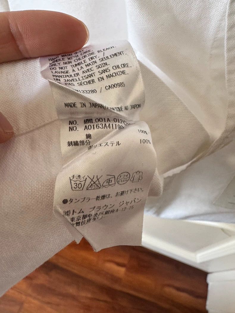 Thom Browne Thom browne Embroidered four-striped long-sleeved shirt 250 Size US M / EU 48-50 / 2 - 7 Thumbnail