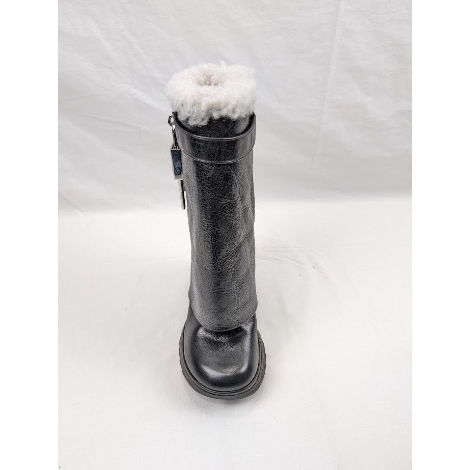 Givenchy o1rshd1 Biker Ankle Boots in Black/Natural 37 Size US 7 / IT 37 - 7 Thumbnail