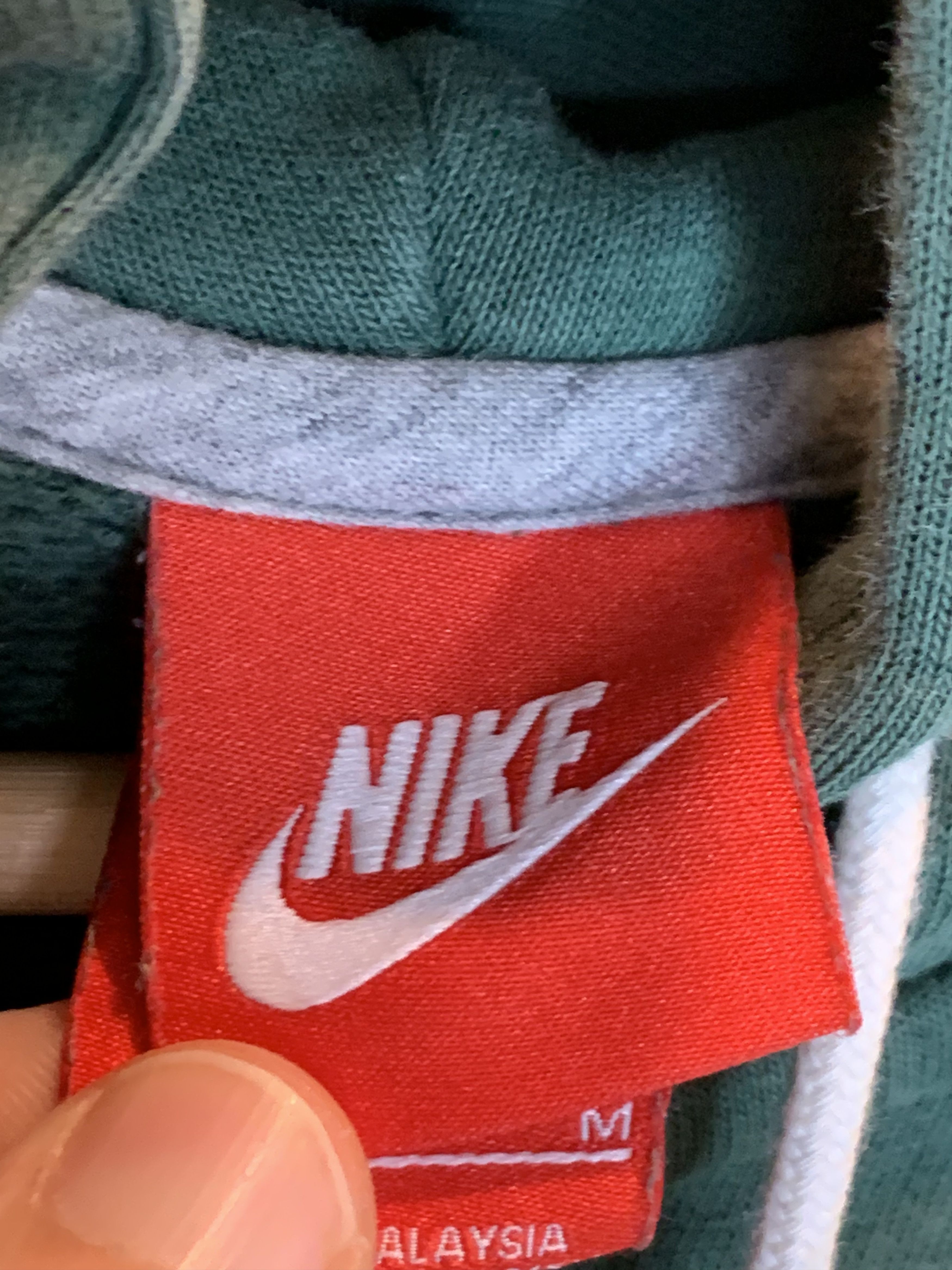 Nike *RARE* Vintage Nike Oregon Ducks Swoosh Zip Hoodie - M Size US M / EU 48-50 / 2 - 8 Thumbnail