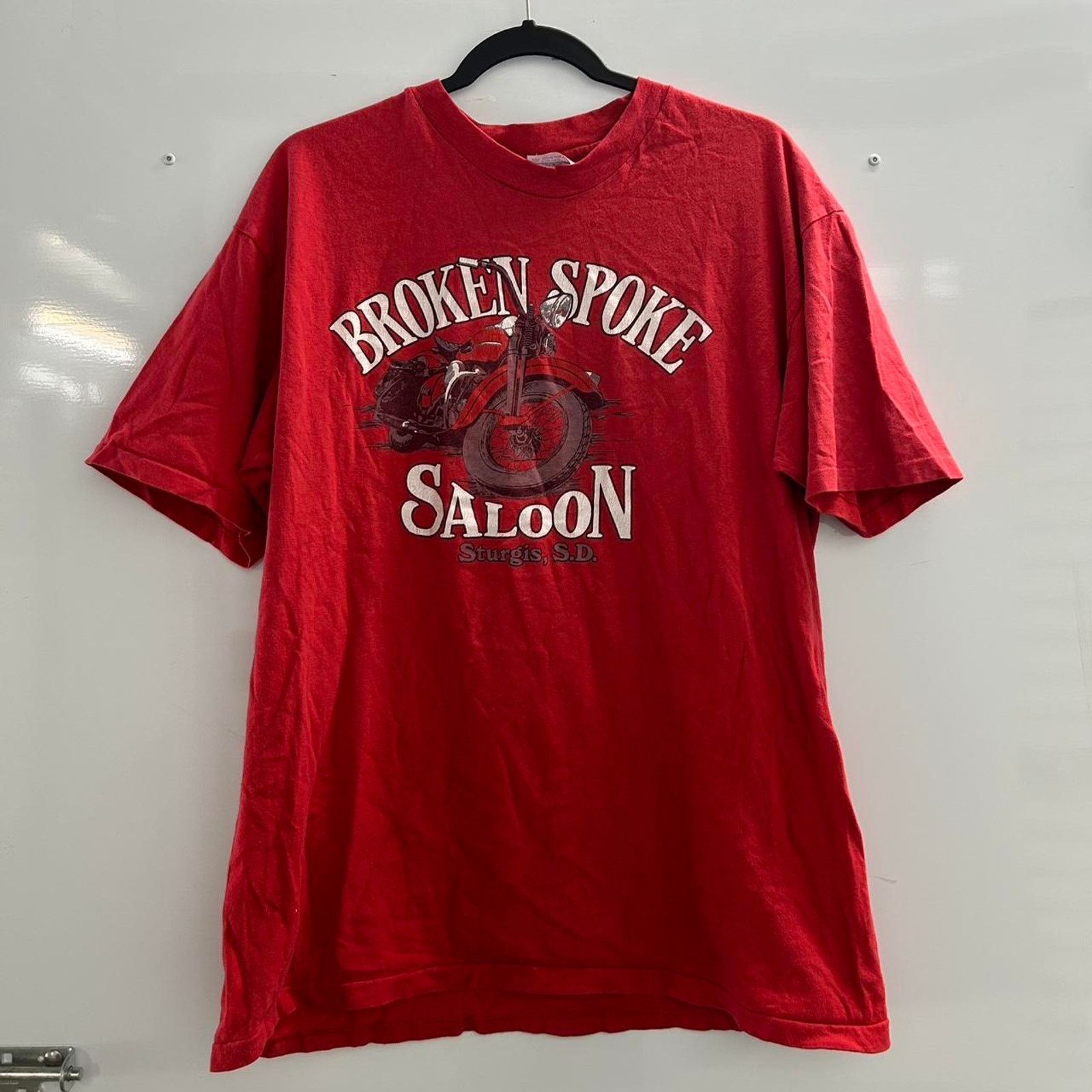 Hanes VTG Red Broken Spoke Saloon biker tee Size US XL / EU 56 / 4 - 1 Thumbnail